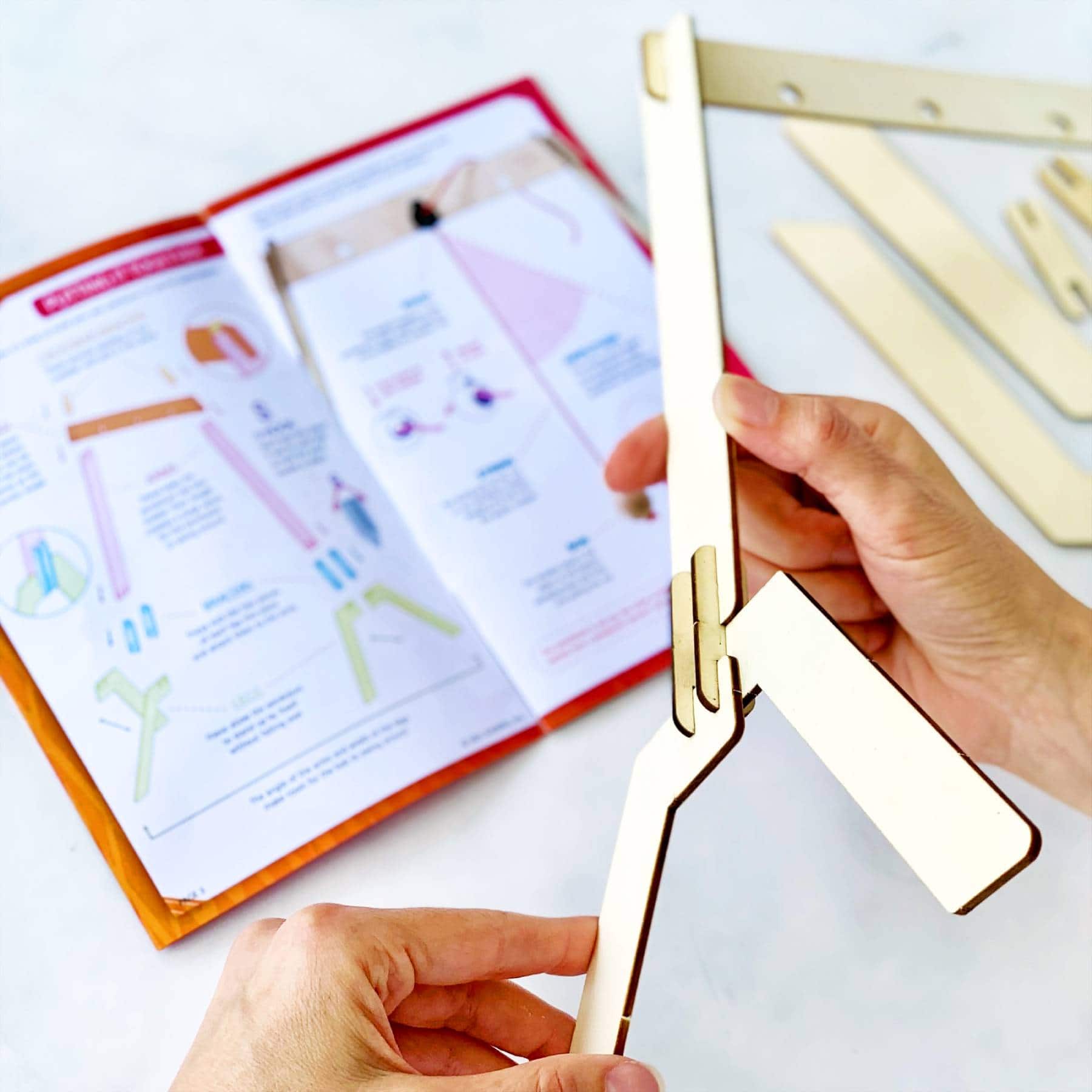 ArtSkills® Epic Lab Pendulum Painter STEM Activity Kit