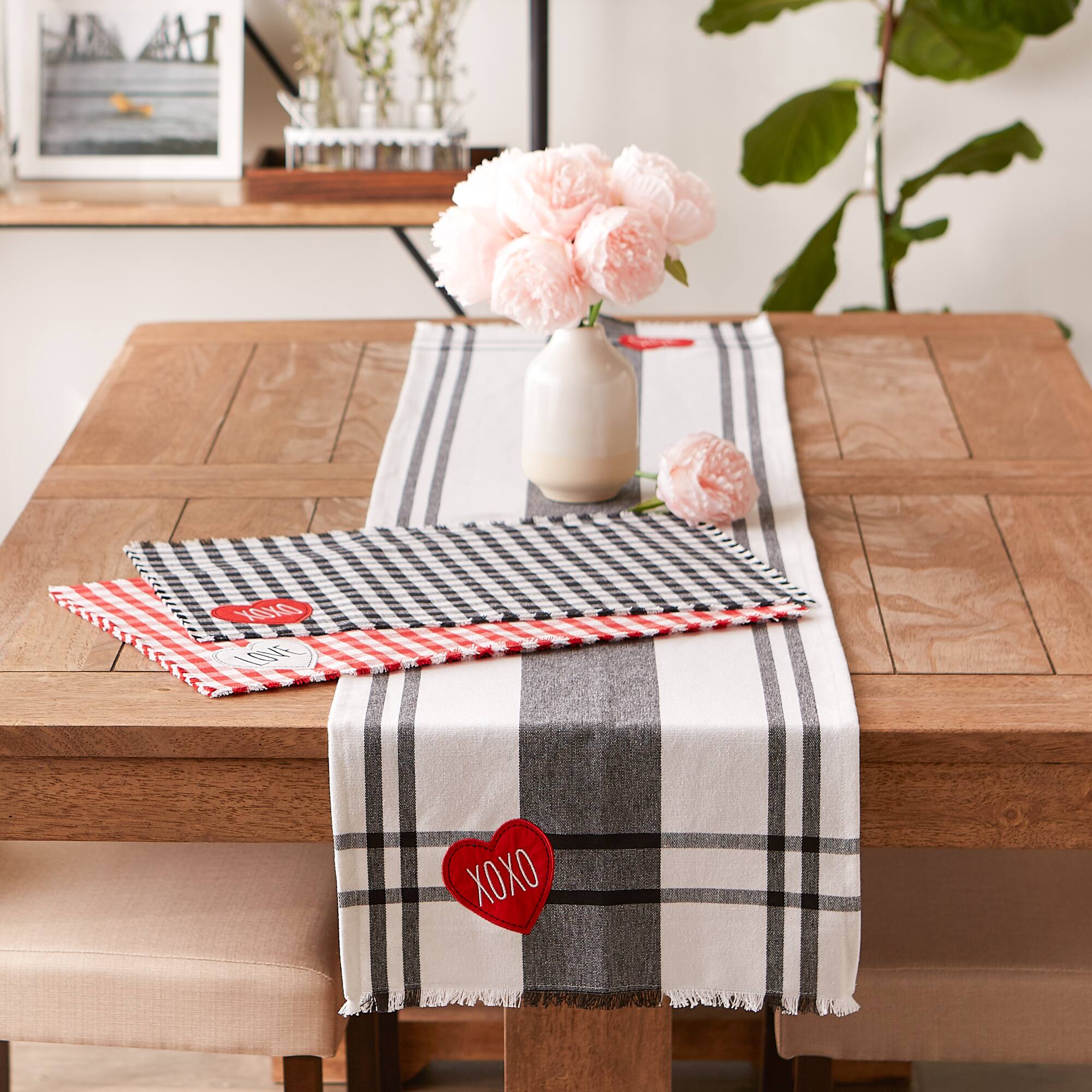 DII&#xAE; Love and Xoxo Checkers Embellished Placemats (Set of 4)