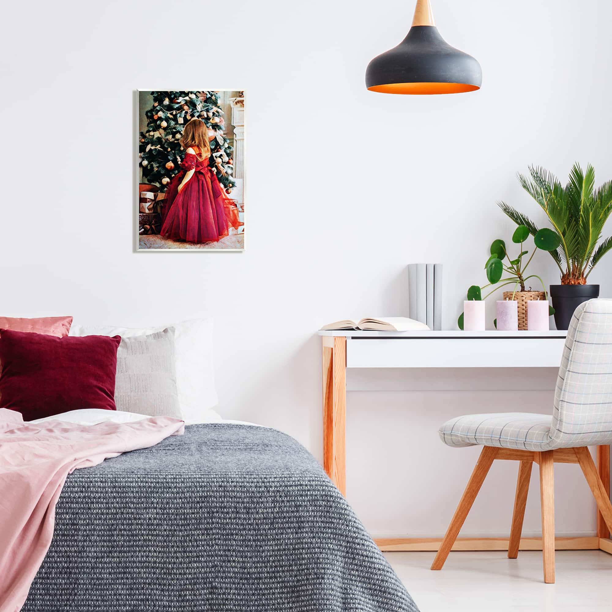 Stupell Industries Child On Christmas Day Gifts Wall Plaque Art