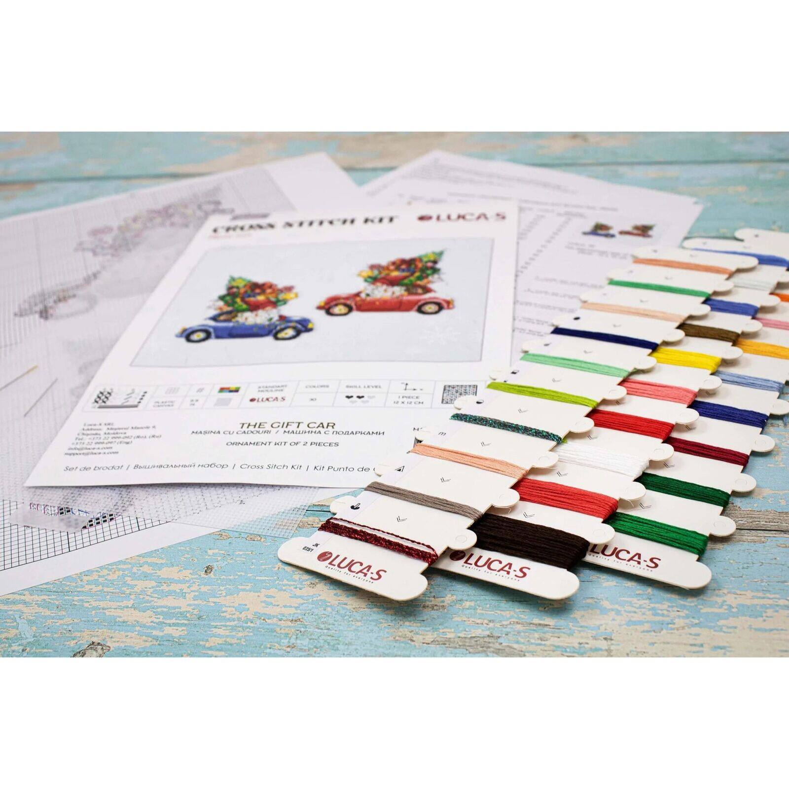 Luca-s The Gift Car Plastic Canvas Counted Cross Stitch Kit