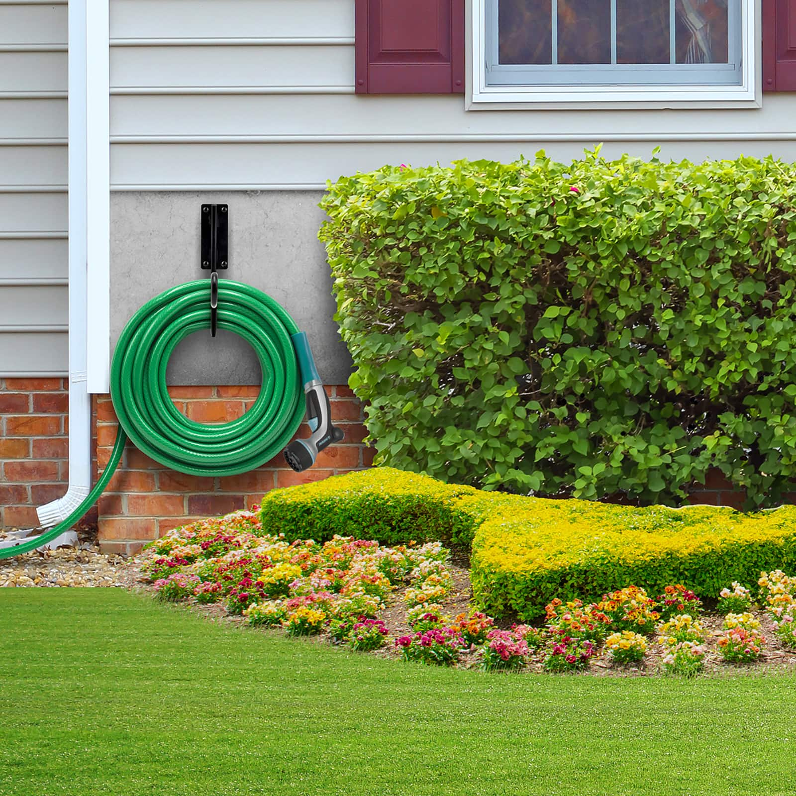 Sorbus Wall Mounted Garden Hose Holder