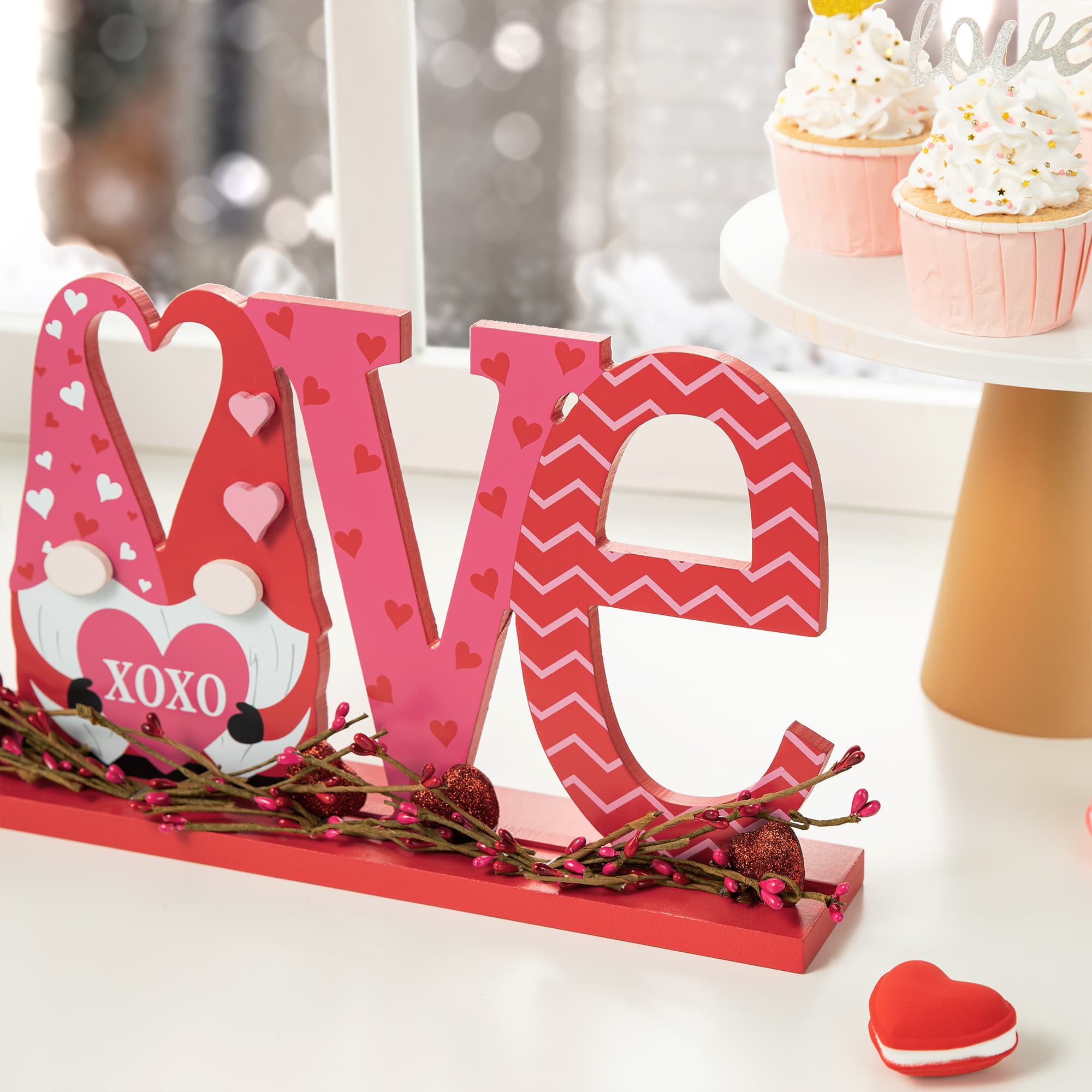 Glitzhome&#xAE; 14.25&#x22; Valentine&#x27;s LOVE Wooden Gnome Table Decor