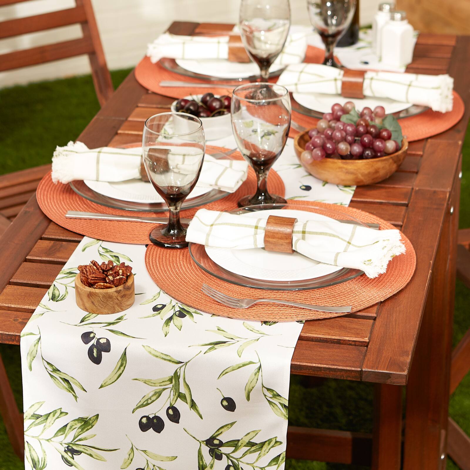 Olives Print Outdoor Table Runner,, 14" x 72"
