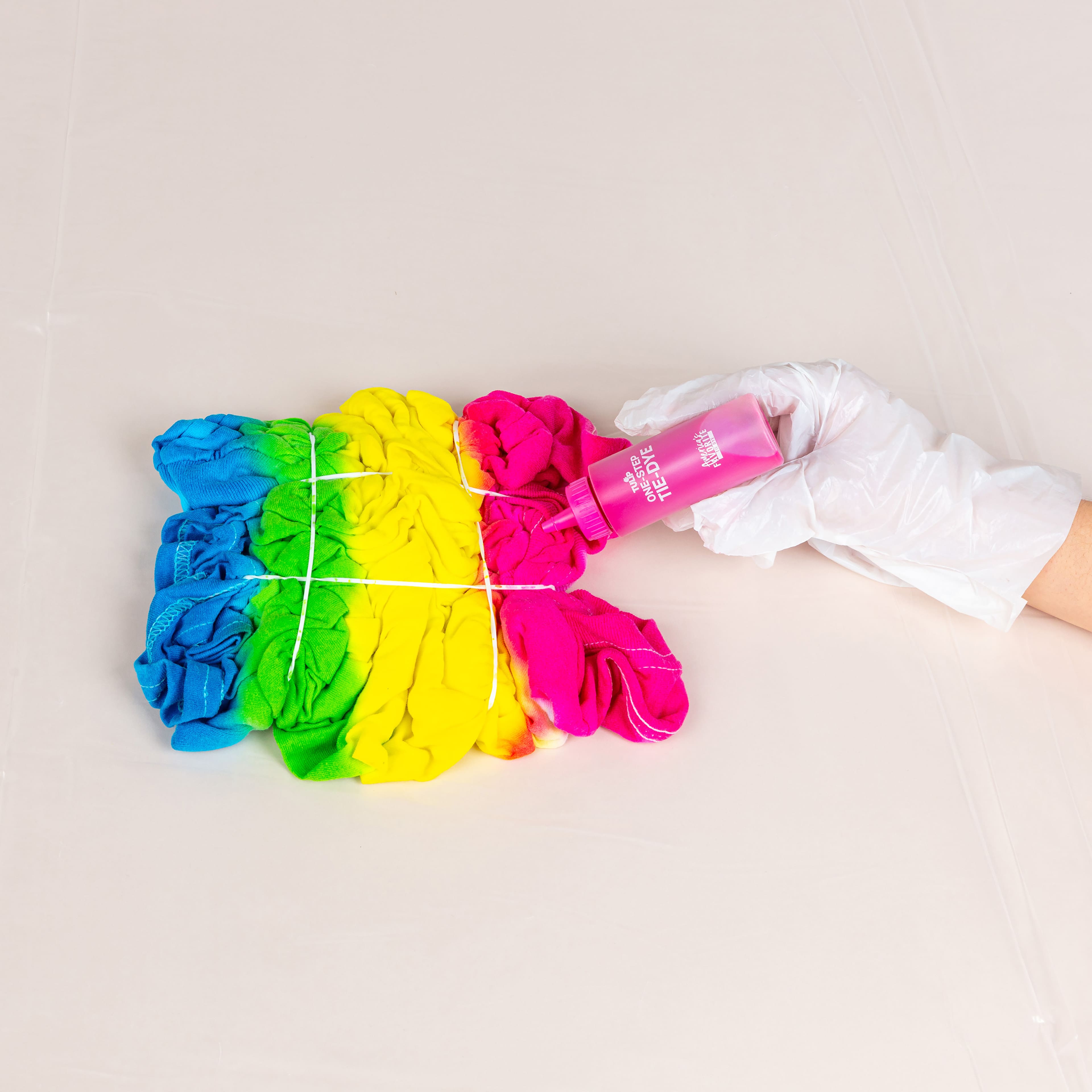 Tulip® 4 Colour Glow Tie Dye Kit