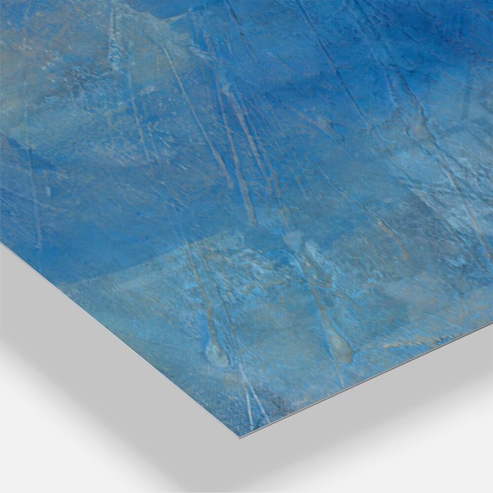 Designart Golden Glam World Map Traditional 3 Panel Wall Clock