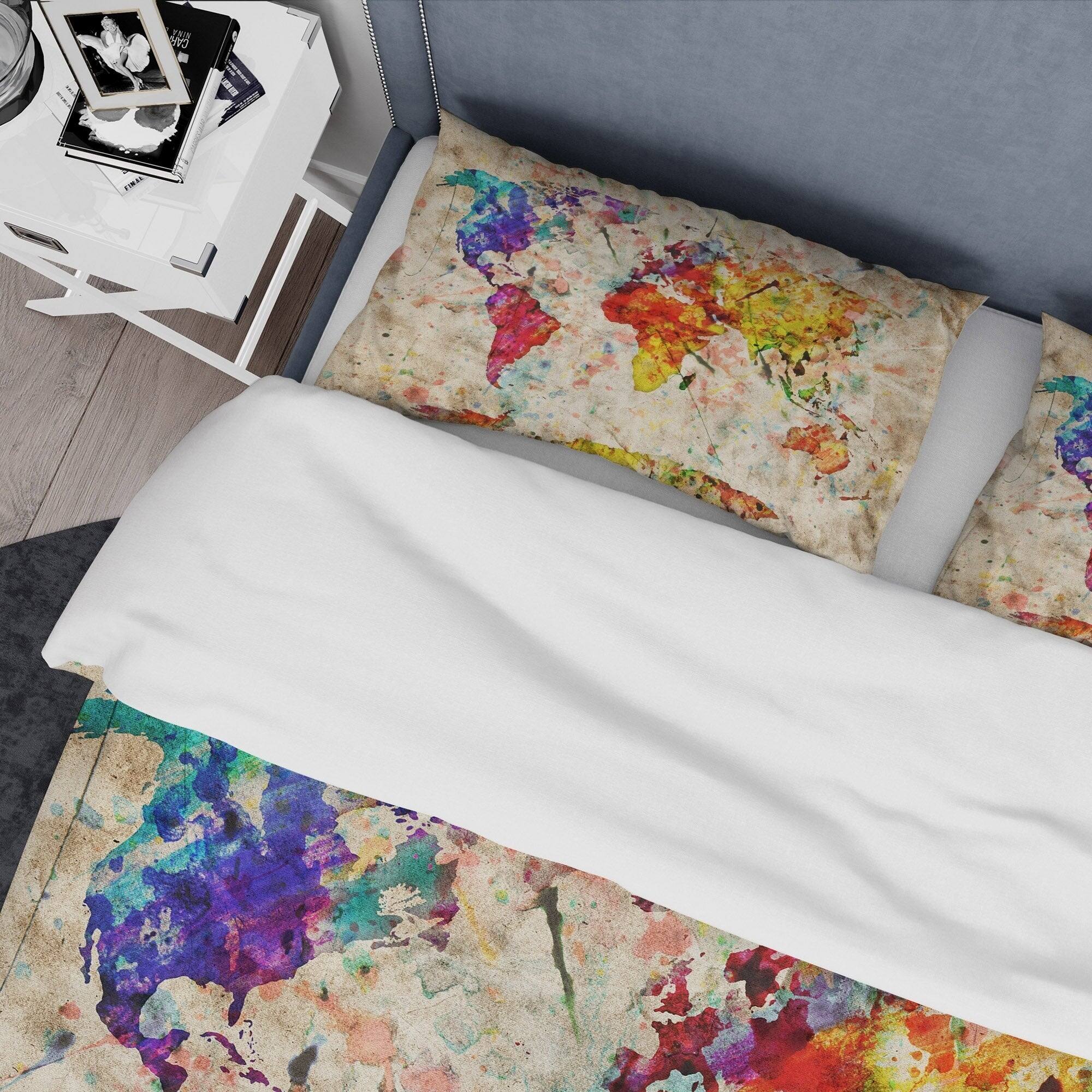 Designart &#x27;Vintage World Map Watercolor&#x27; Large Map Bedding Set - Duvet Cover &#x26; Shams