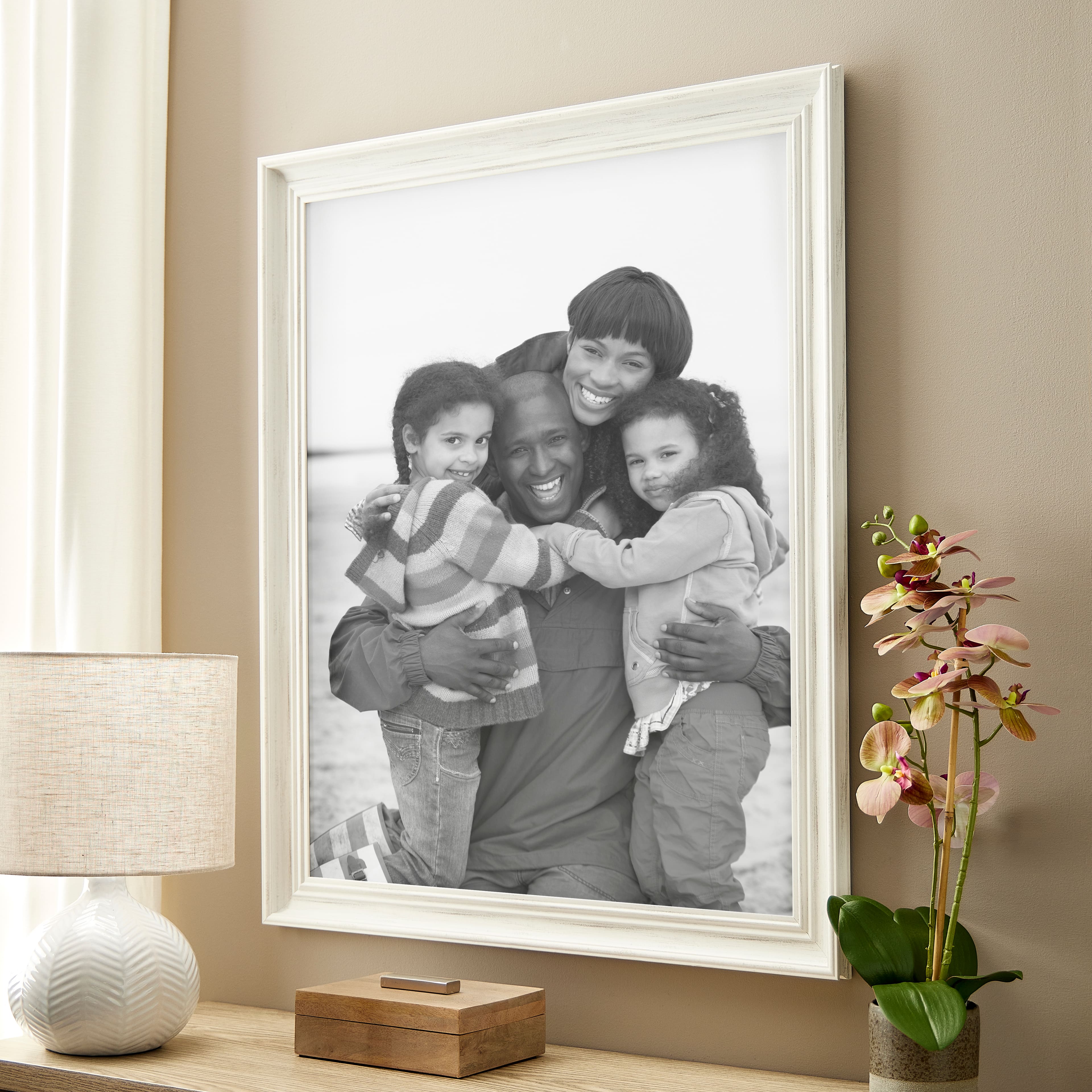 Home White Distressed Catalina Frame by Studio D&#xE9;cor&#xAE;