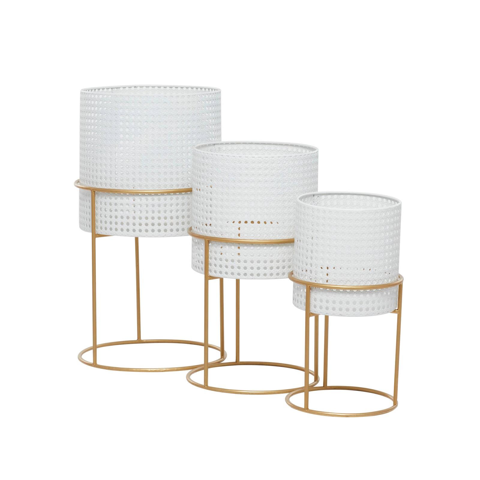 Set of 3 White Iron Contemporary Planter, 23" x 19" x 16"