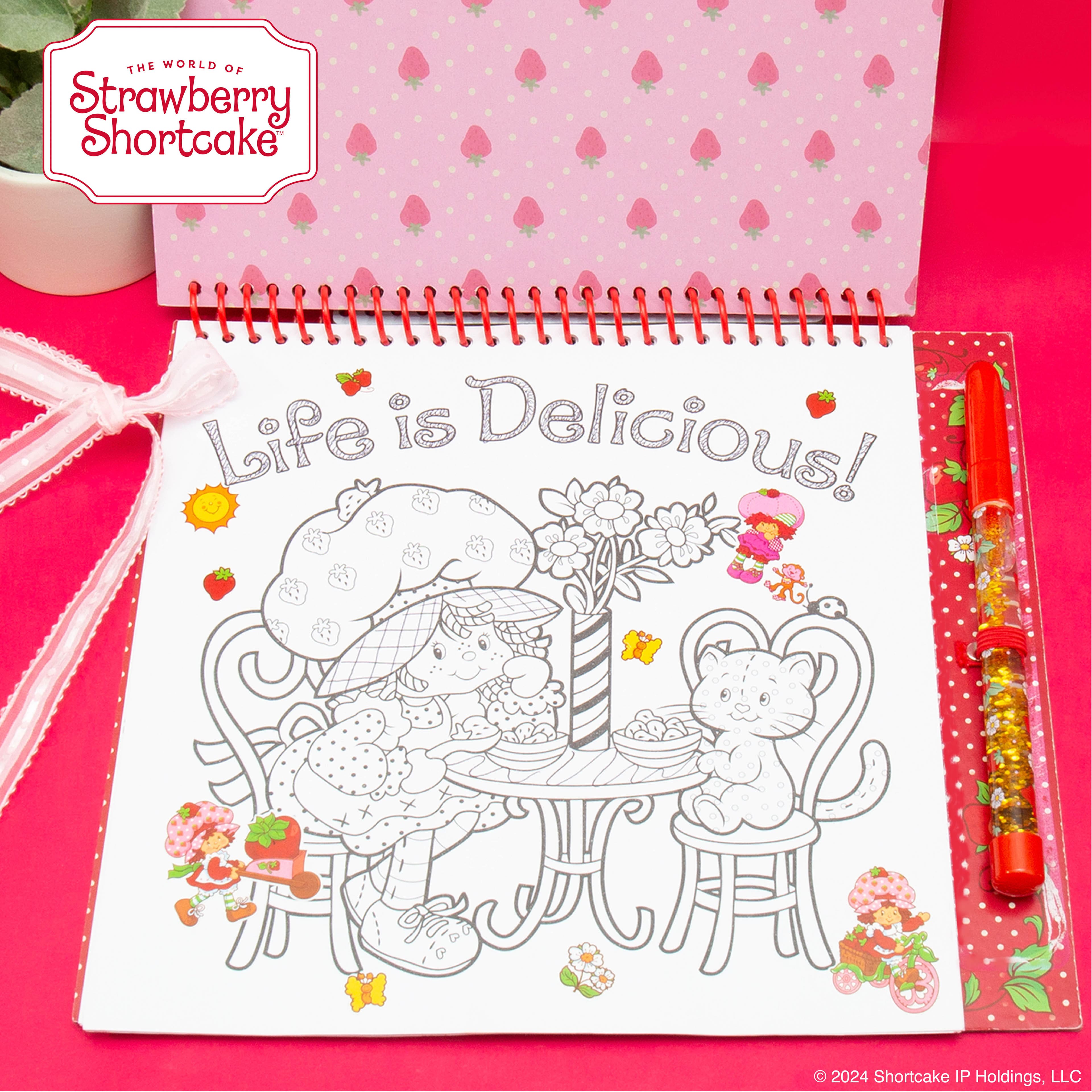 Strawberry Shortcake&#x2122; Doodle Sketchbook