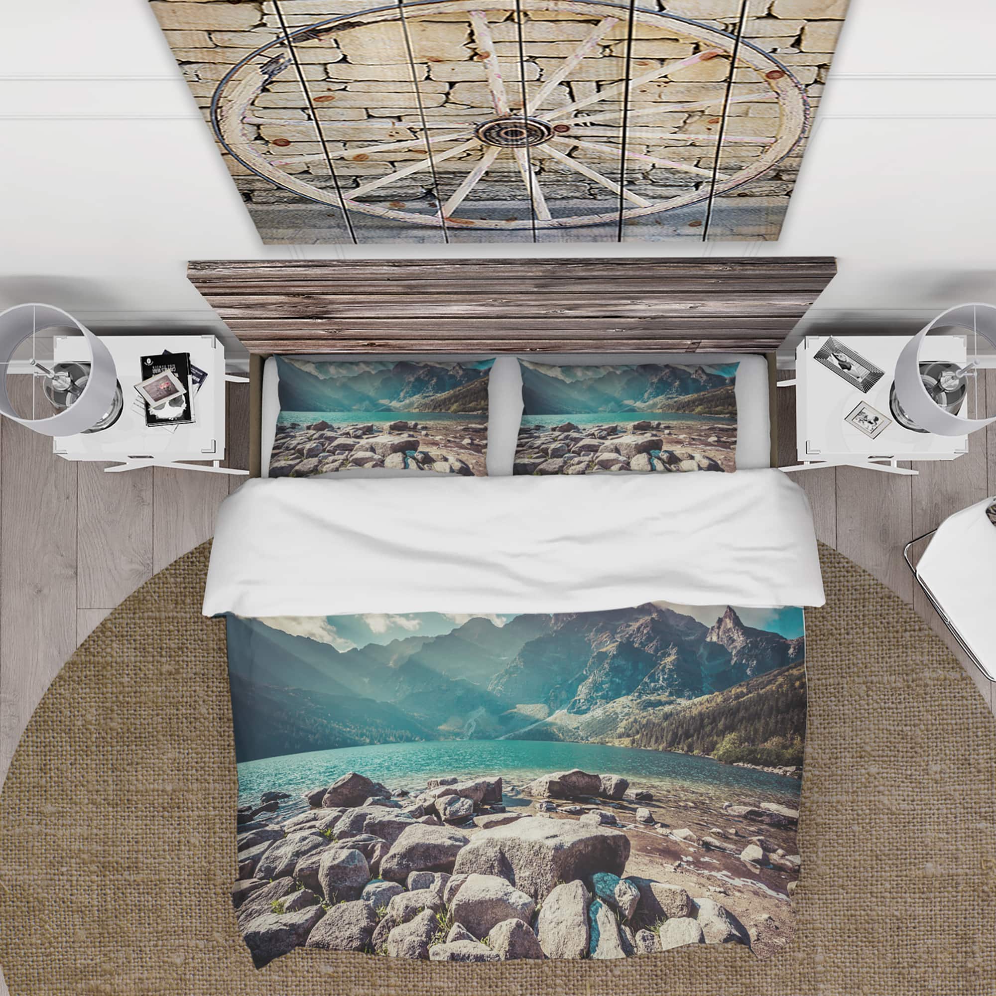 Designart &#x27;Tatra Mountains Green water mountain lake&#x27; Landscapes Bedding Set - Duvet Cover &#x26; Shams