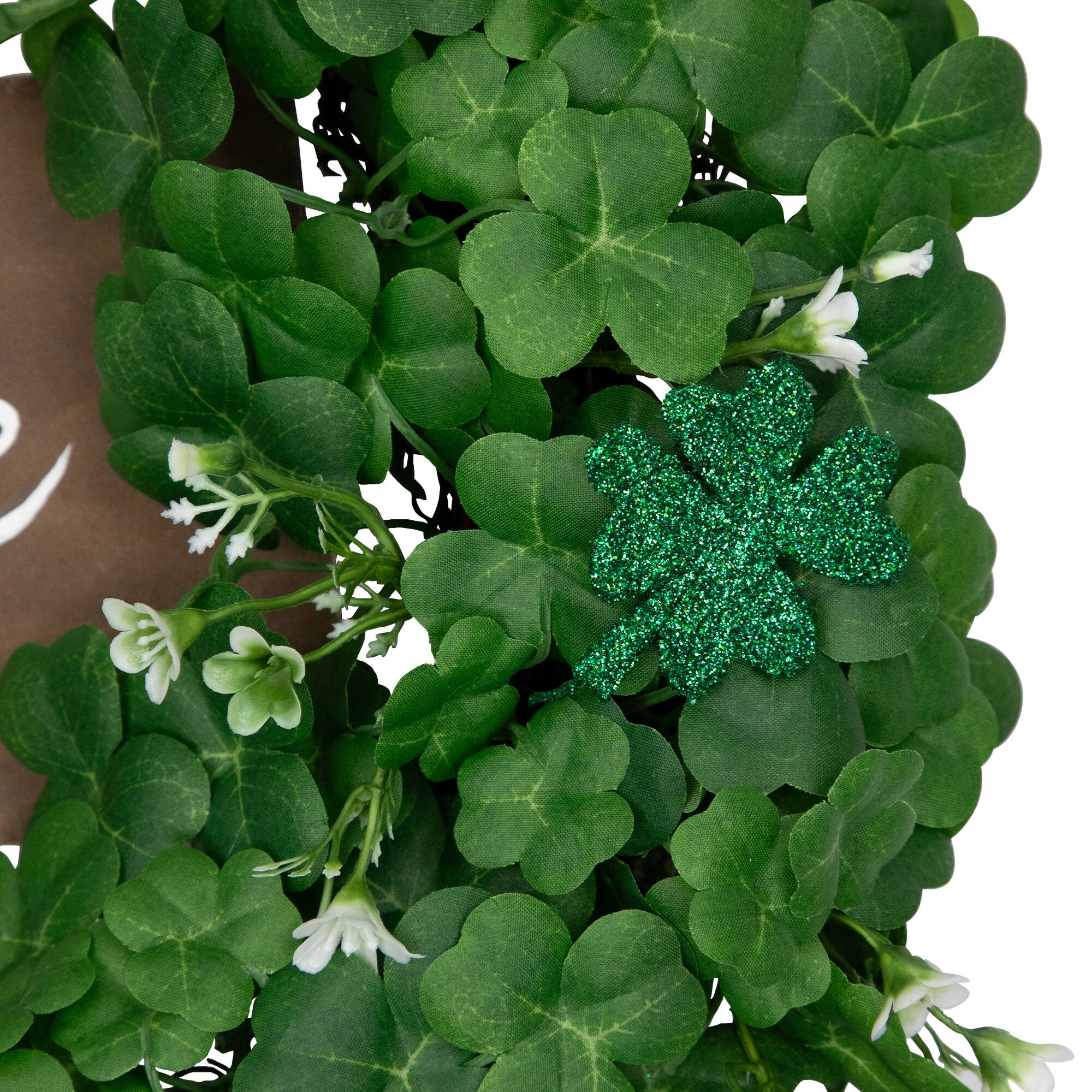 20&#x22; Shamrock Welcome St. Patrick&#x27;s Day Twig Wreath