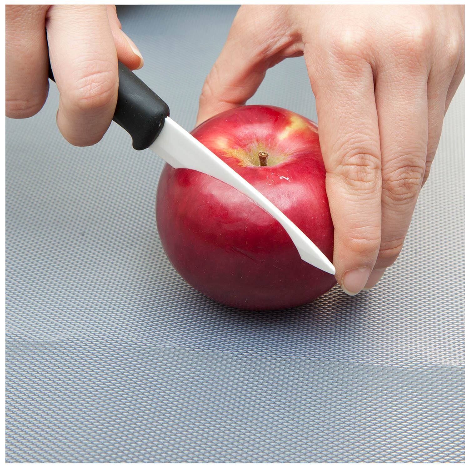 E-Z Board Disposable Cutting Boards, 25 sq. ft.