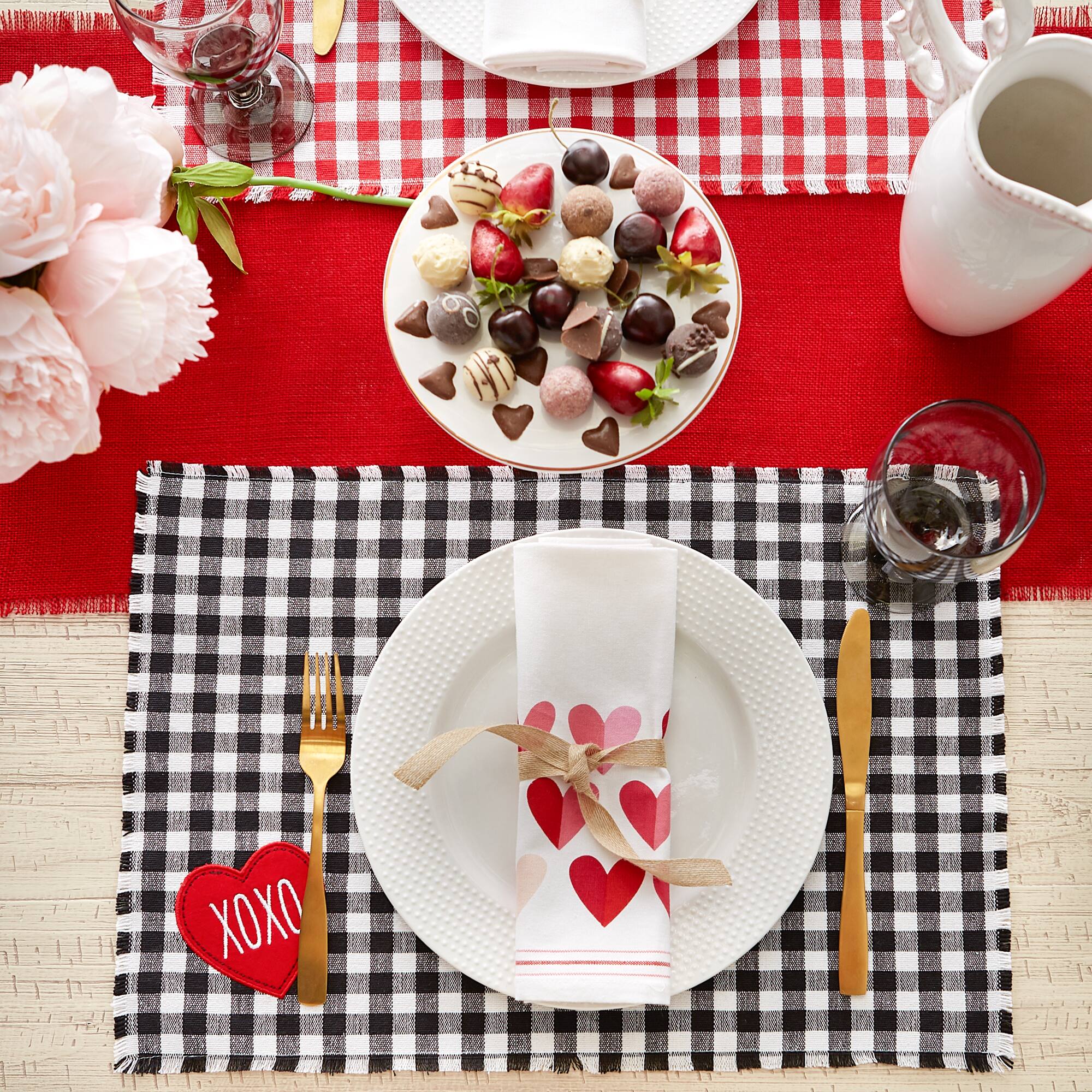 DII&#xAE; Love and Xoxo Checkers Embellished Placemats (Set of 4)