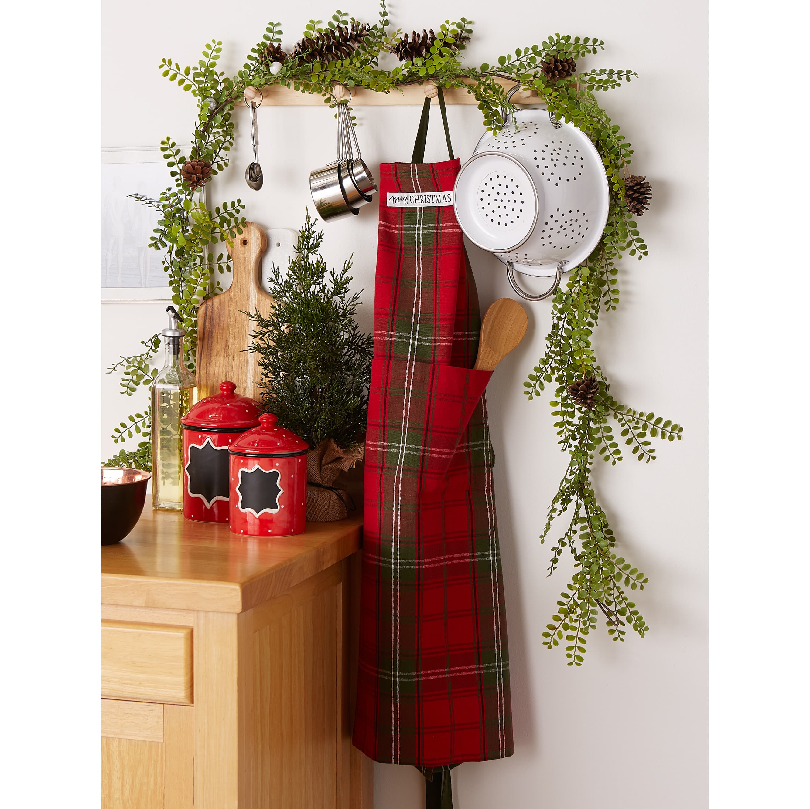 DII&#xAE; Vintage Holiday Tartan Chef Apron
