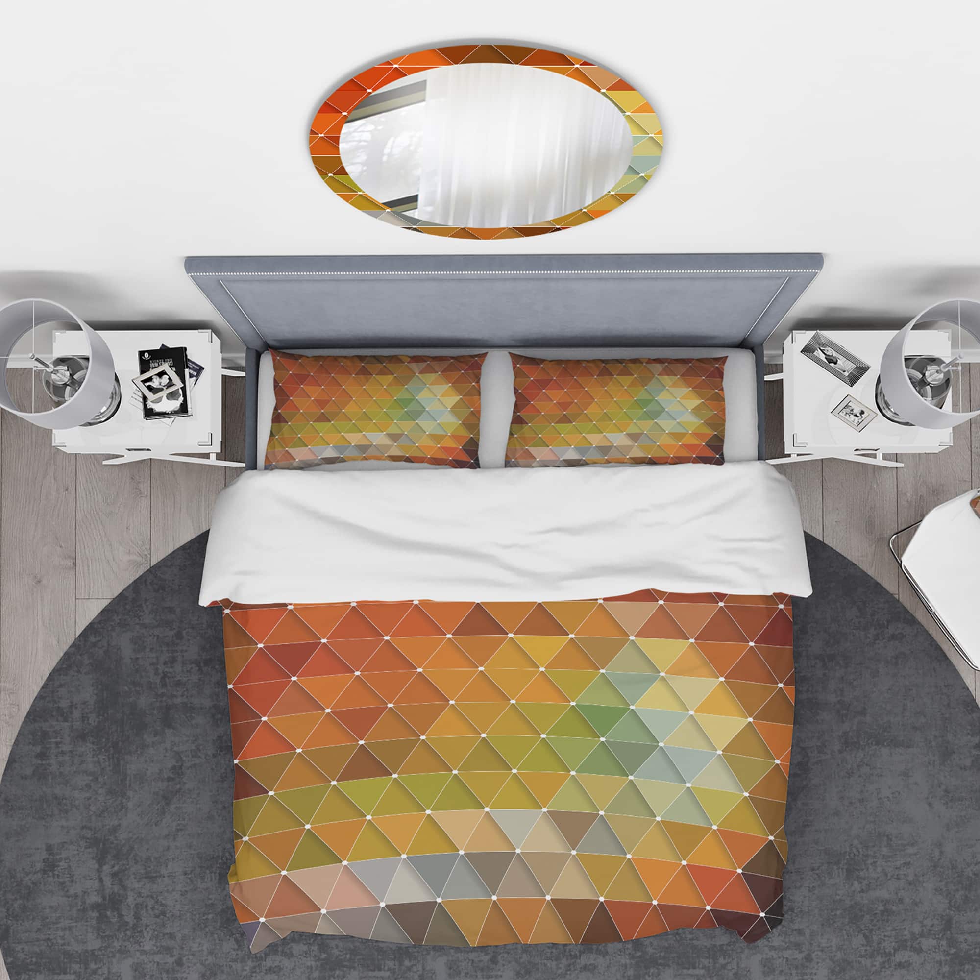 Designart &#x27;Triangular Geometry Red, Gray and Green&#x27; Modern &#x26; Contemporary Bedding Set - Duvet Cover &#x26; Shams