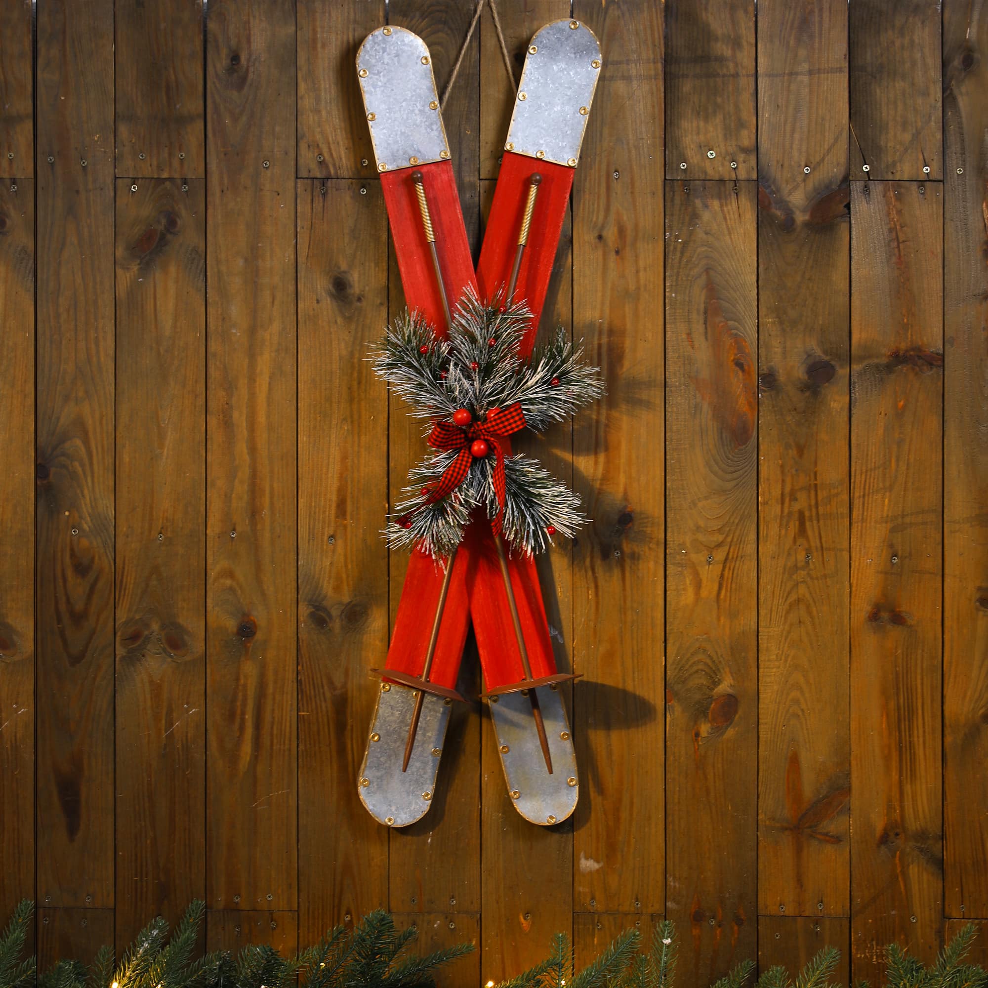 Glitzhome&#xAE; 35&#x22; Red Wooden &#x26; Galvanized Ski Porch D&#xE9;cor