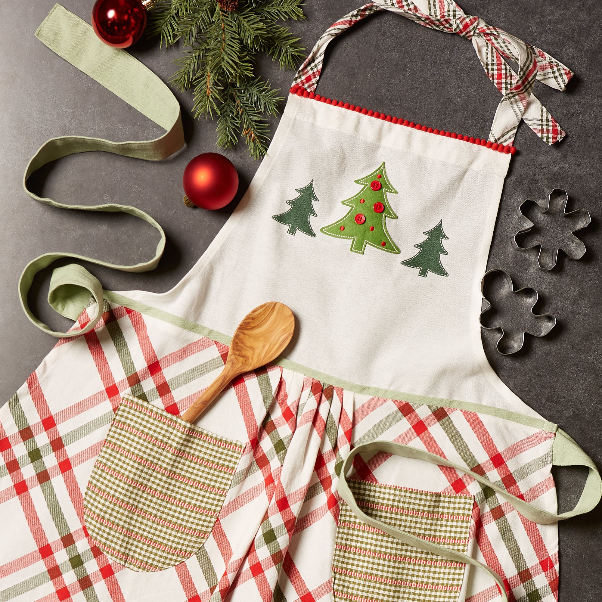 DII&#xAE; Jolly Tree Collection Apron