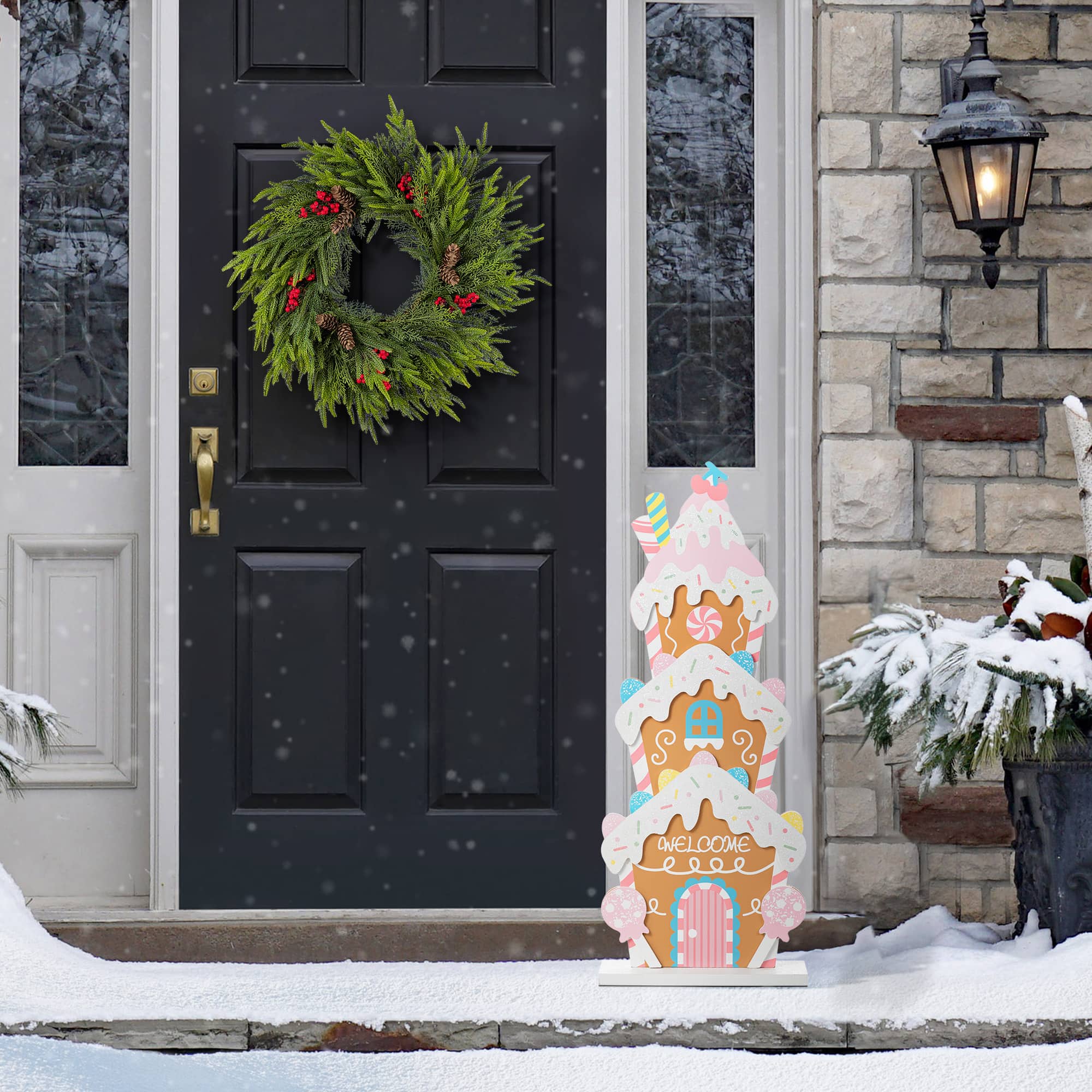 Glitzhome&#xAE; 35.25&#x22; Wooden Christmas Gingerbread House Porch Decor