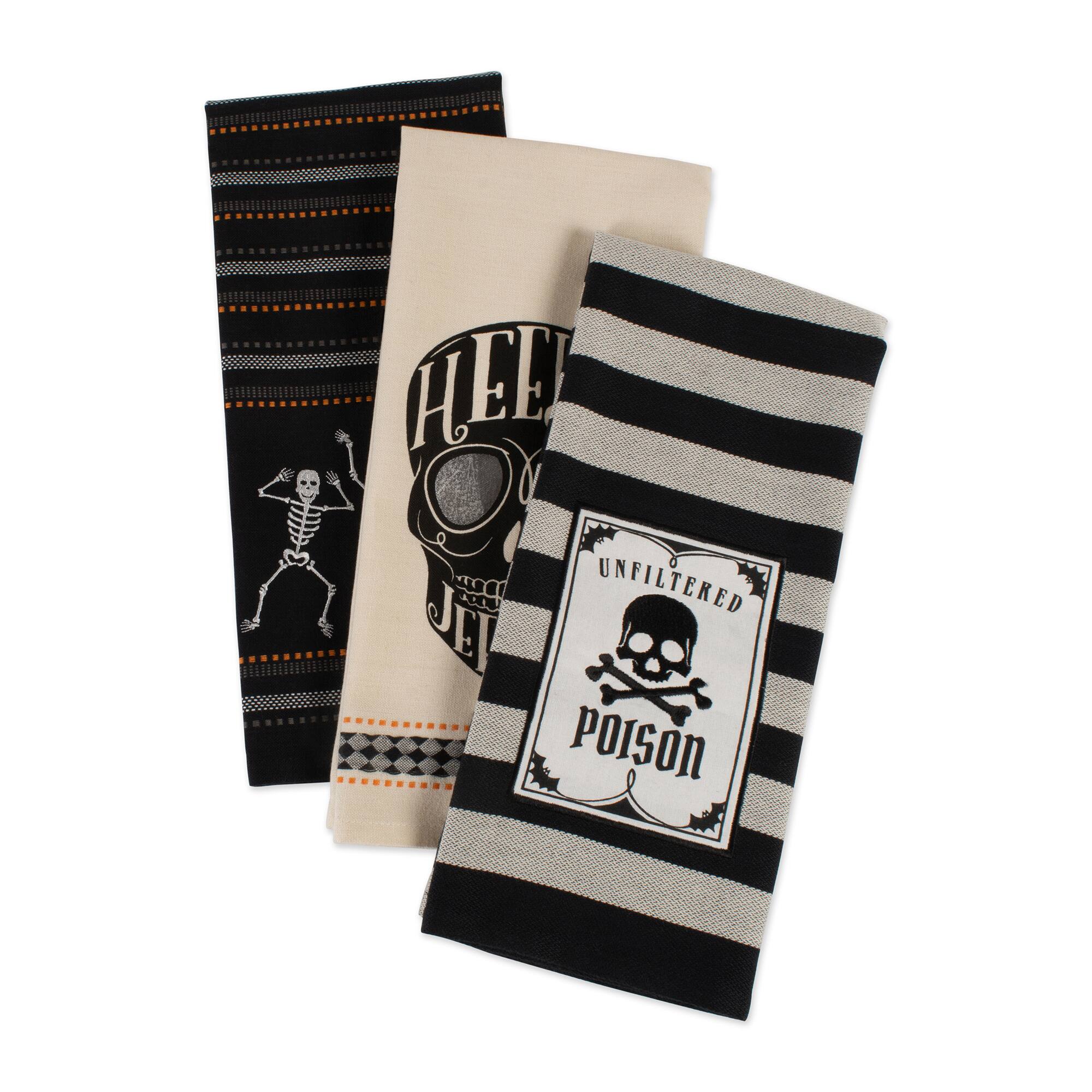 DII&#xAE; Assorted Skeleton Embellished Dishtowel Set