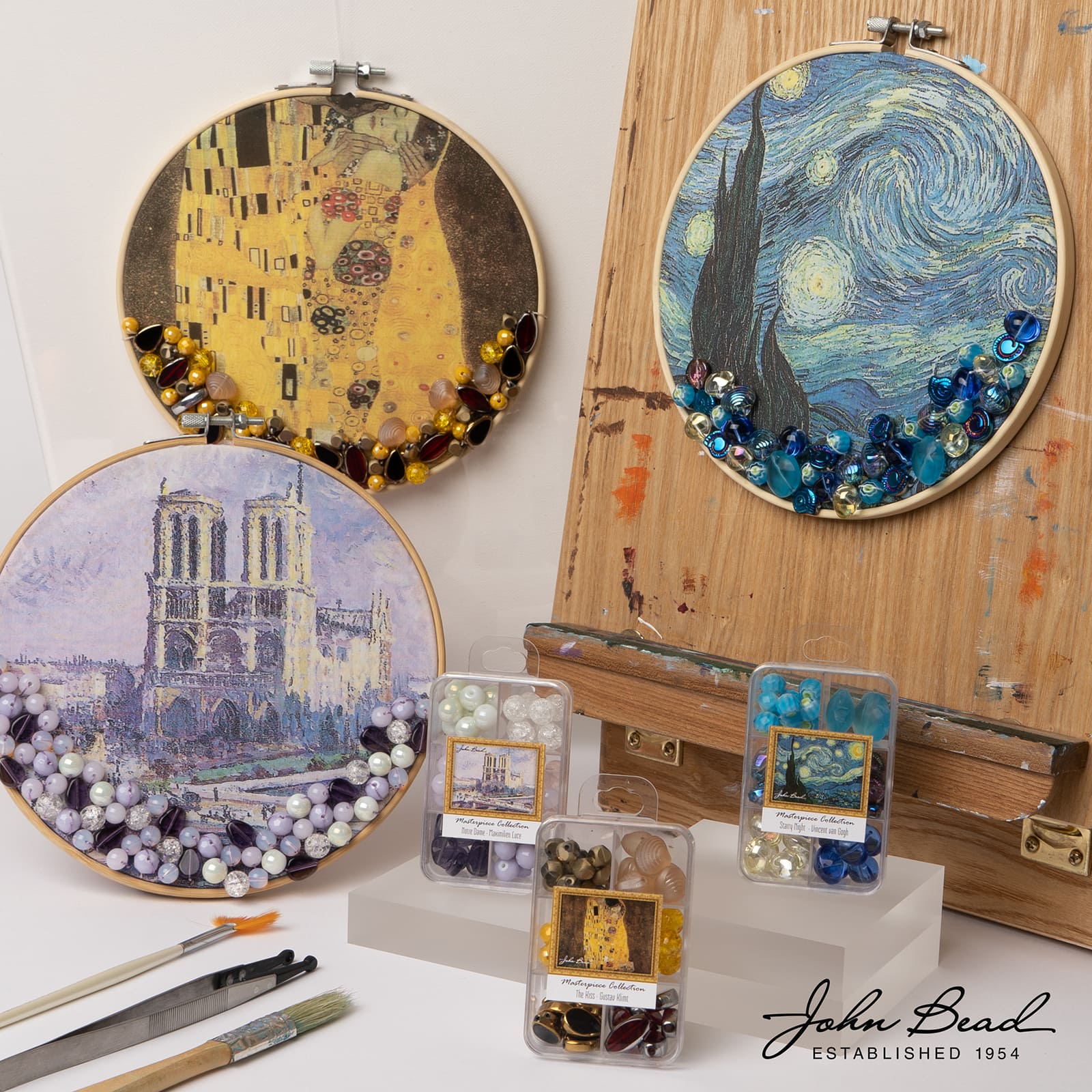 John Bead Masterpiece Collection Glass Bead Box Mix