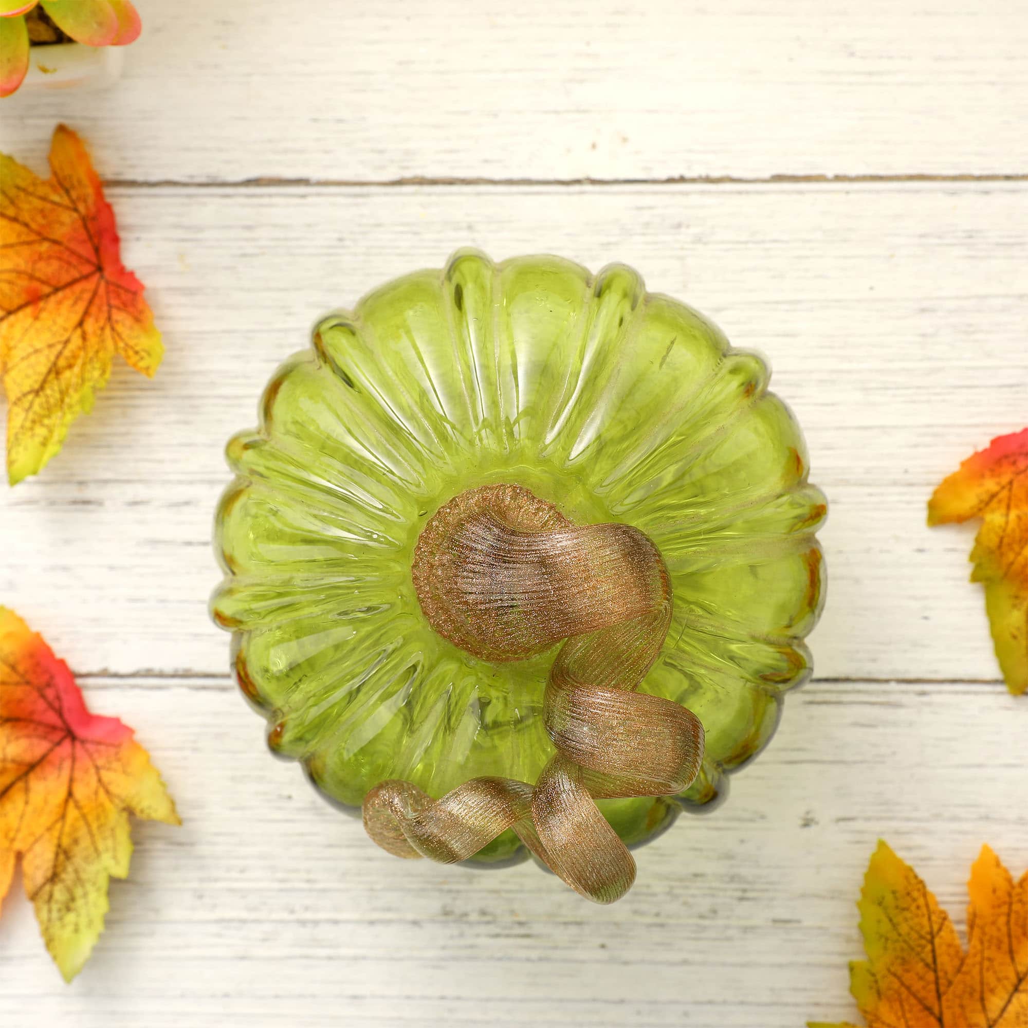 Glitzhome&#xAE; Short Crackle Glass Pumpkin, Green