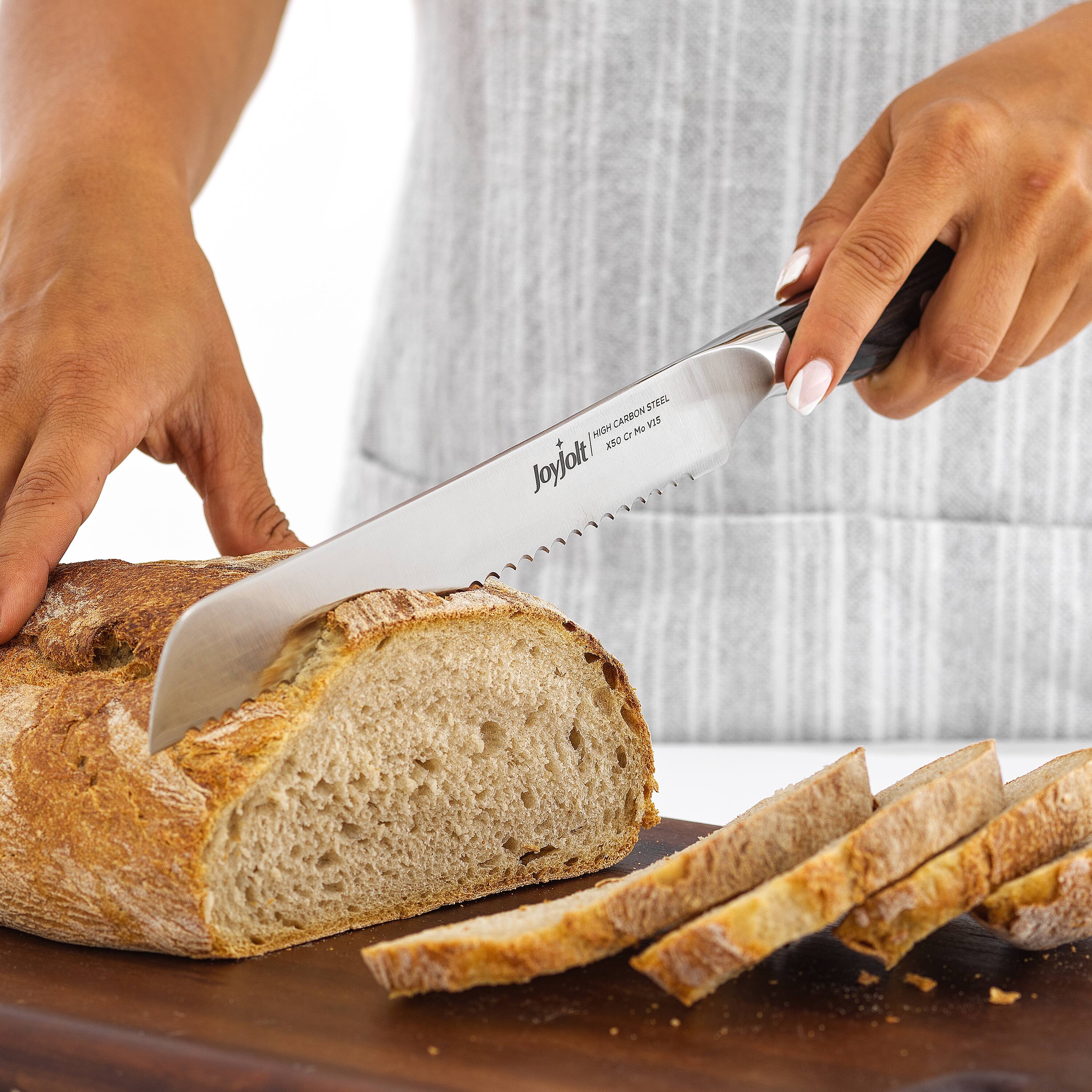 JoyJolt&#xAE; 8&#x22; High Carbon Steel Bread Knife