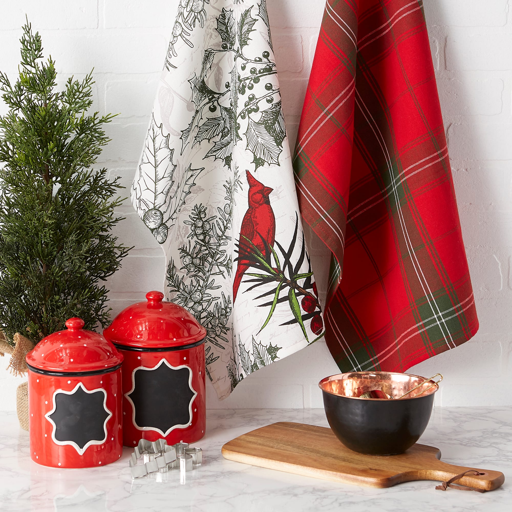 DII&#xAE; Holiday Botanical Dishtowel Set