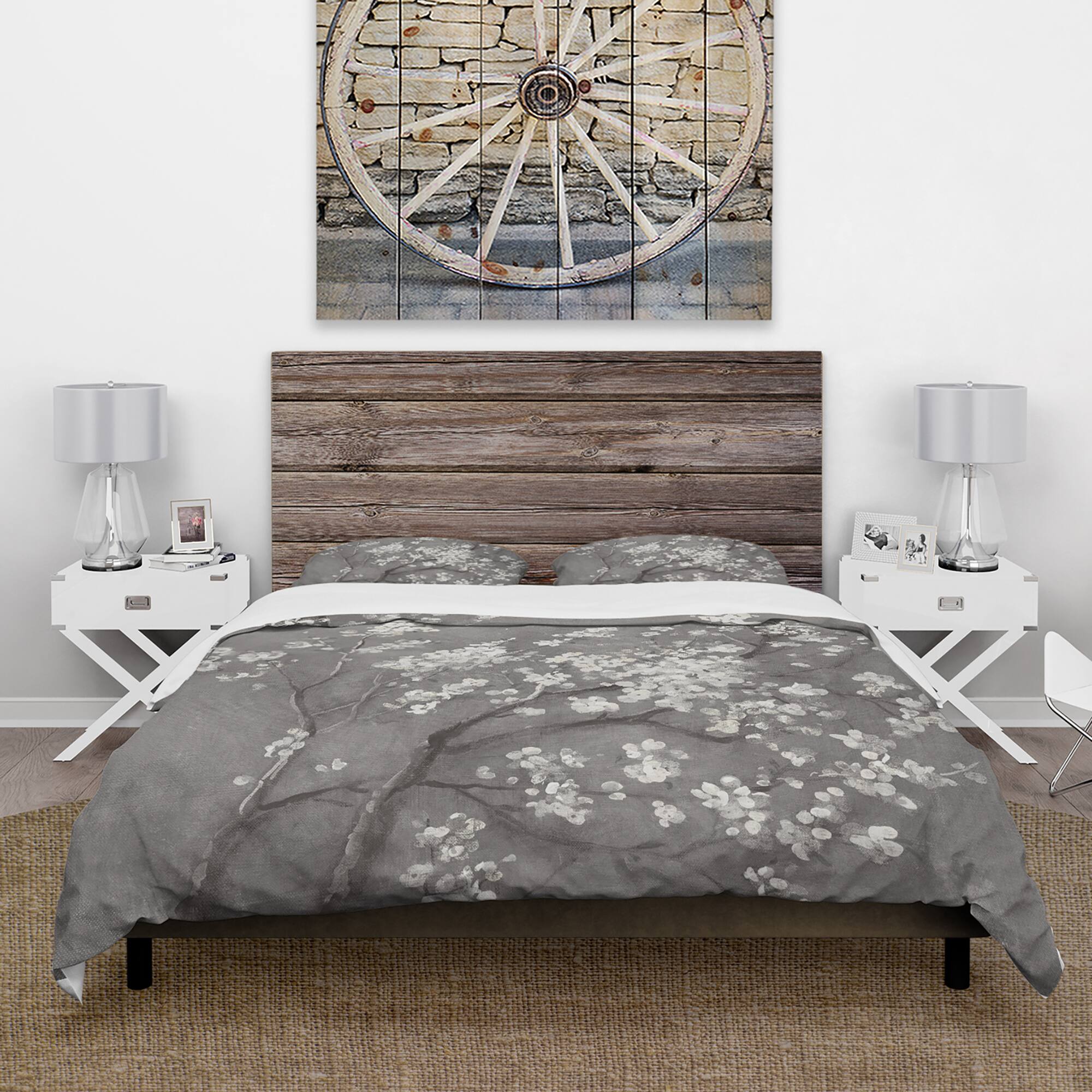 Designart &#x27;White Cherry Blossoms I&#x27; Farmhouse Bedding Set - Duvet Cover &#x26; Shams