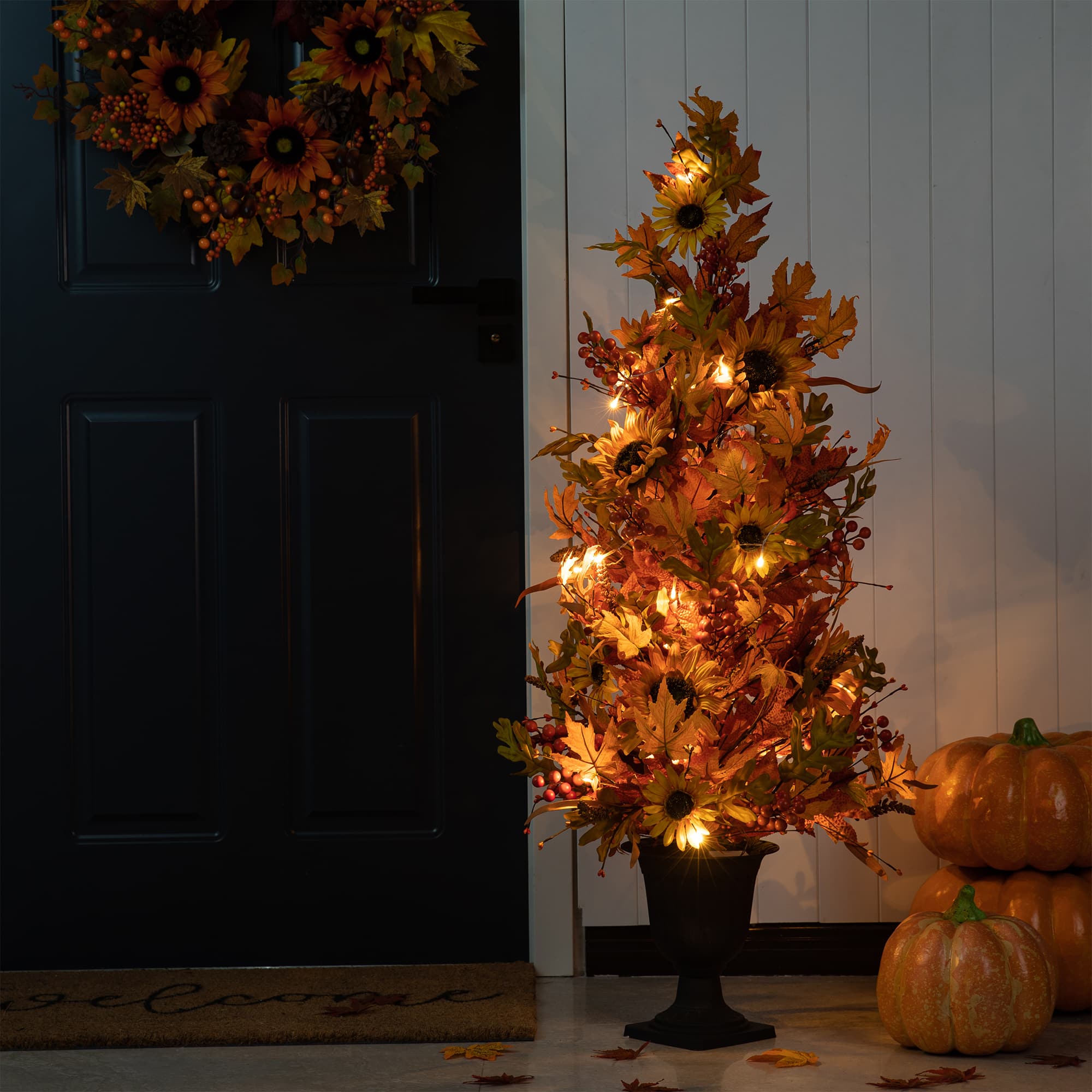 Glitzhome&#xAE; 48&#x22; Fall Lighted Maple Leaf &#x26; Sunflower Urn Porch Tree with Timer