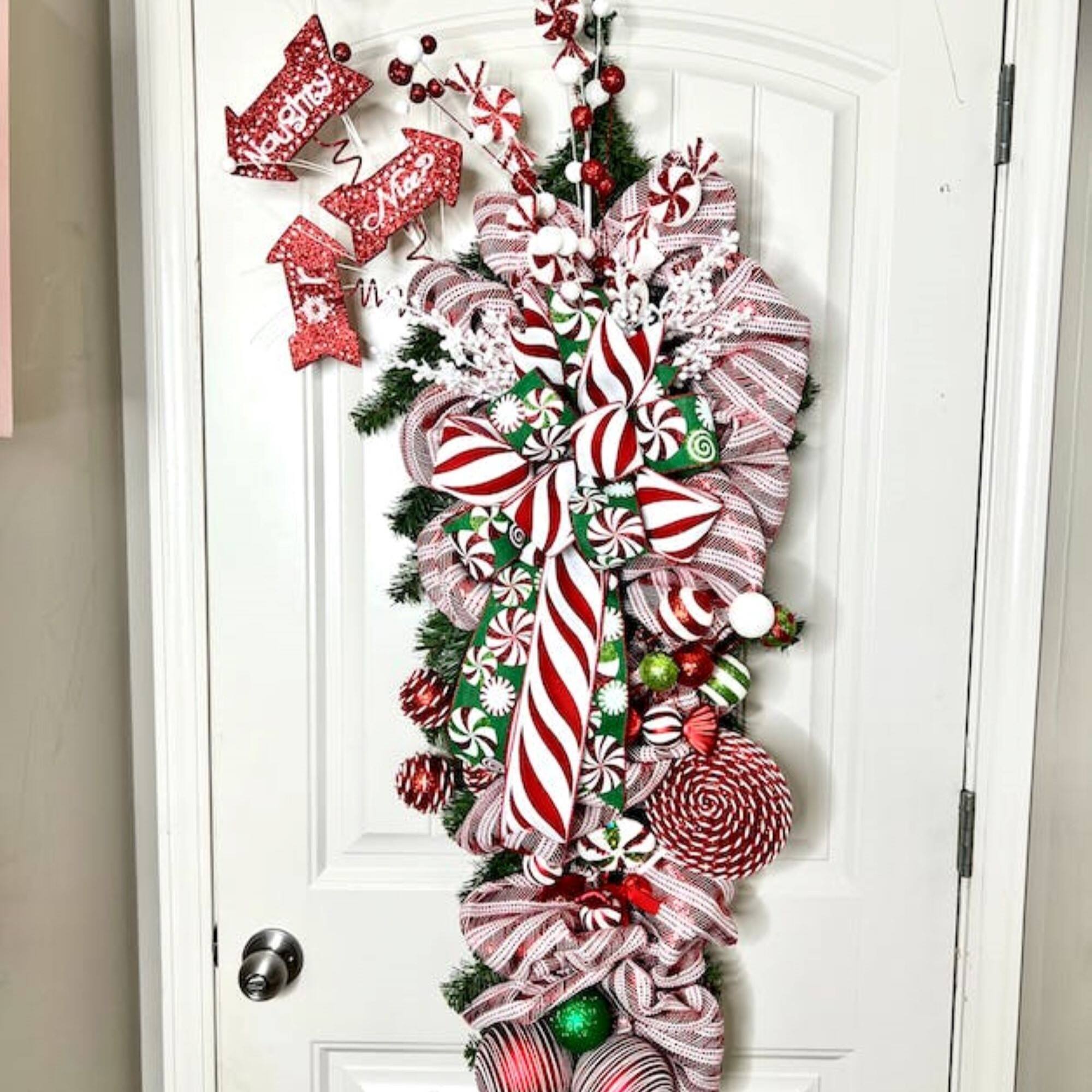 60" Canadian Pine Christmas Teardrop Swag