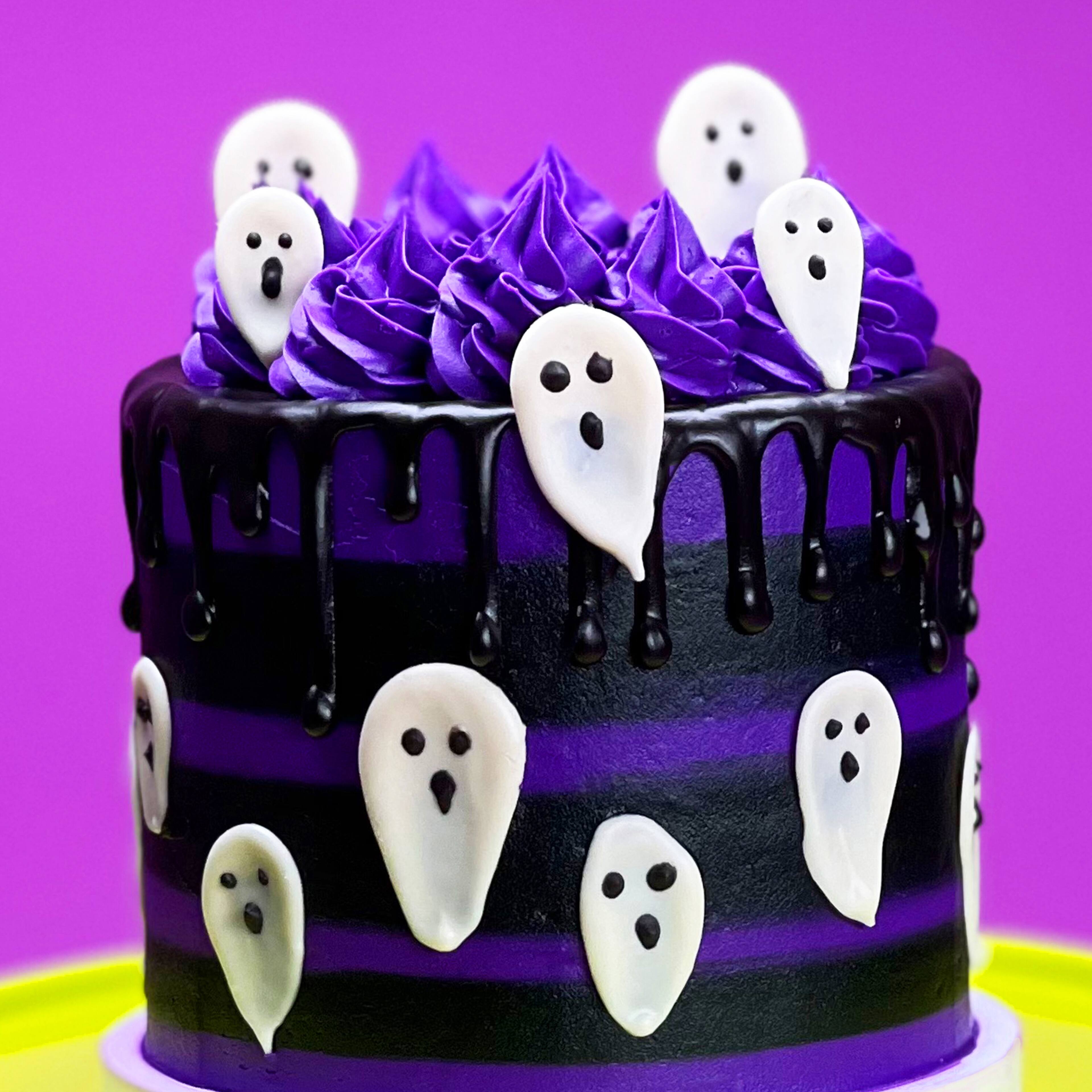 Satin Ice&#xAE; Cake Drip