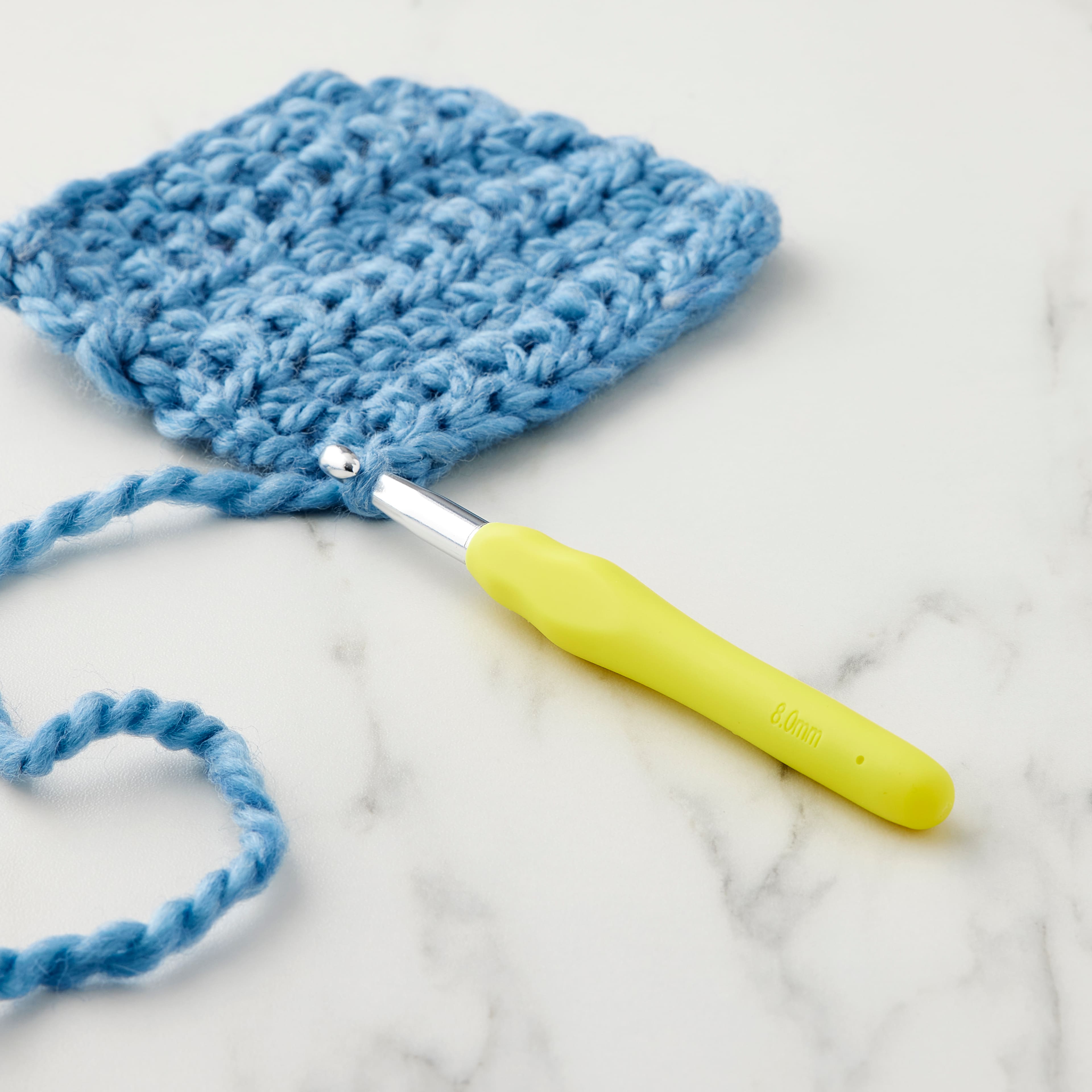 Ergonomic Aluminum Crochet Hook by Loops &#x26; Threads&#xAE;
