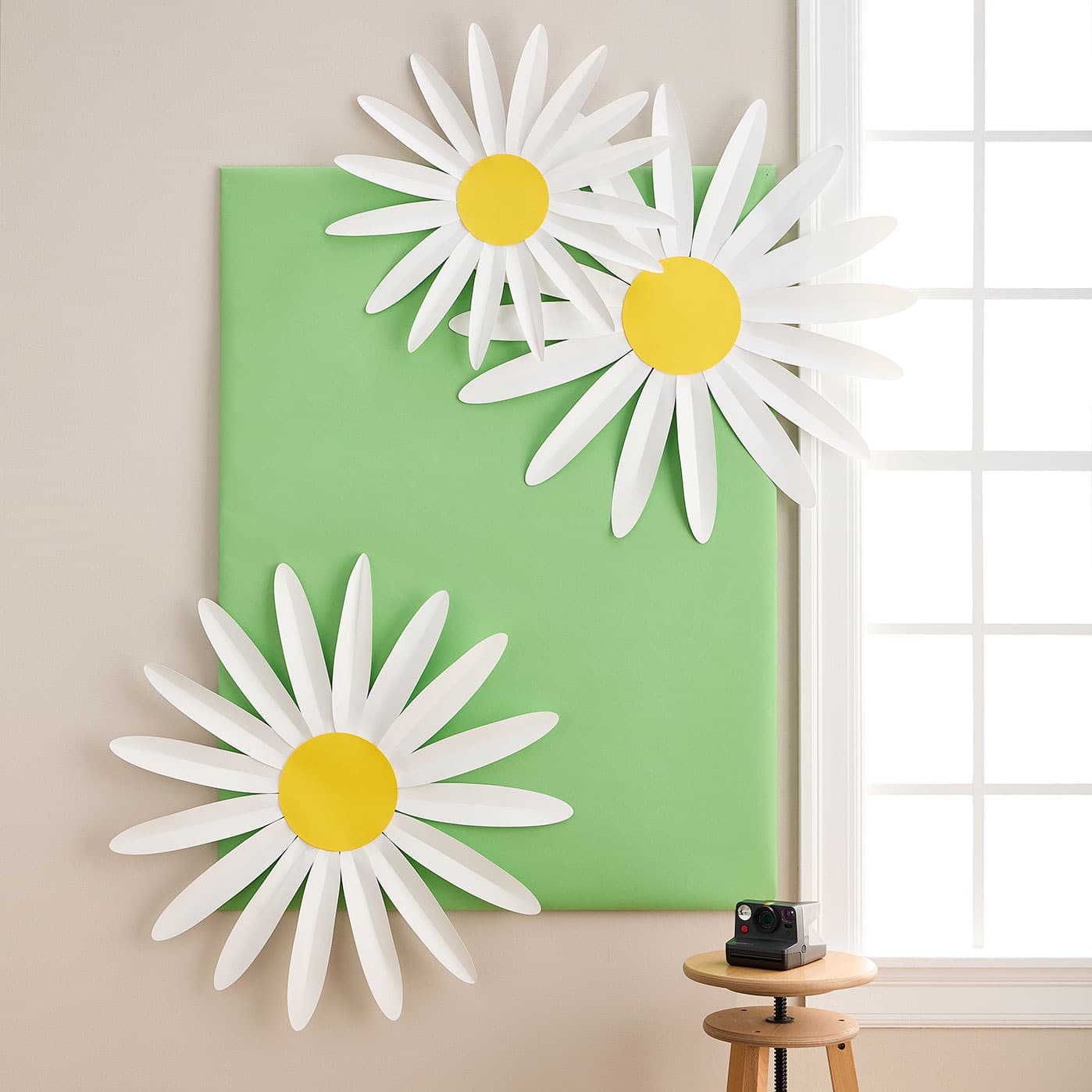 Paper Daisy Photo Wall