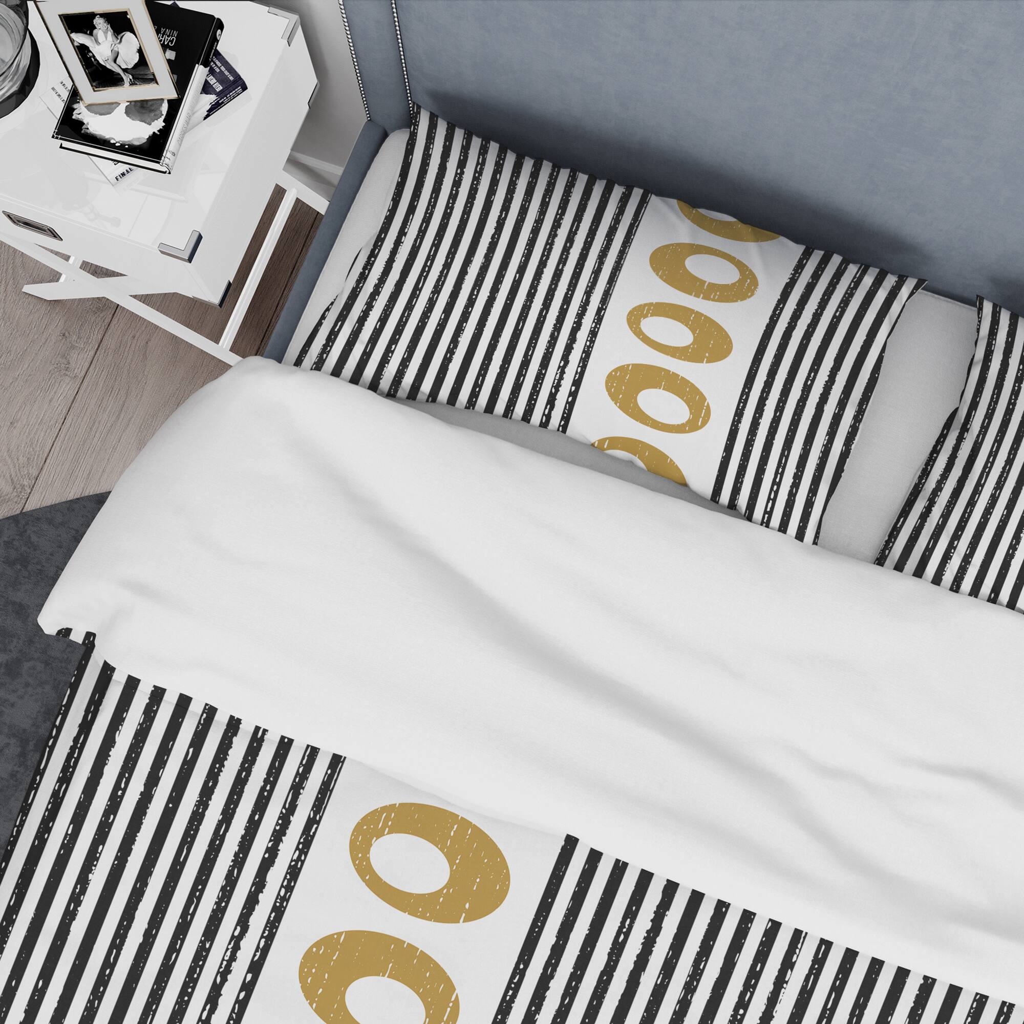 Designart 'Vertical Retro Geometrical Pattern I' Mid-Century Duvet Cover Set