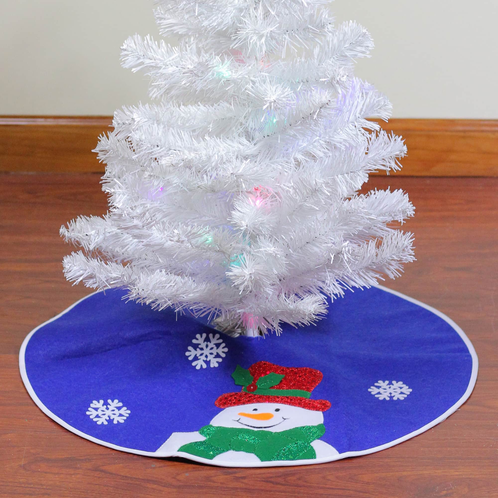 20&#x22; Blue Mini Tree Skirt with Embellished Snowman