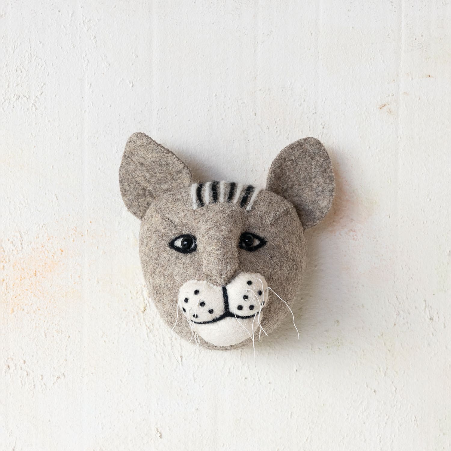 Gray 8.5&#x22; Handmade Wool Felt Cat Head Wall Hanging