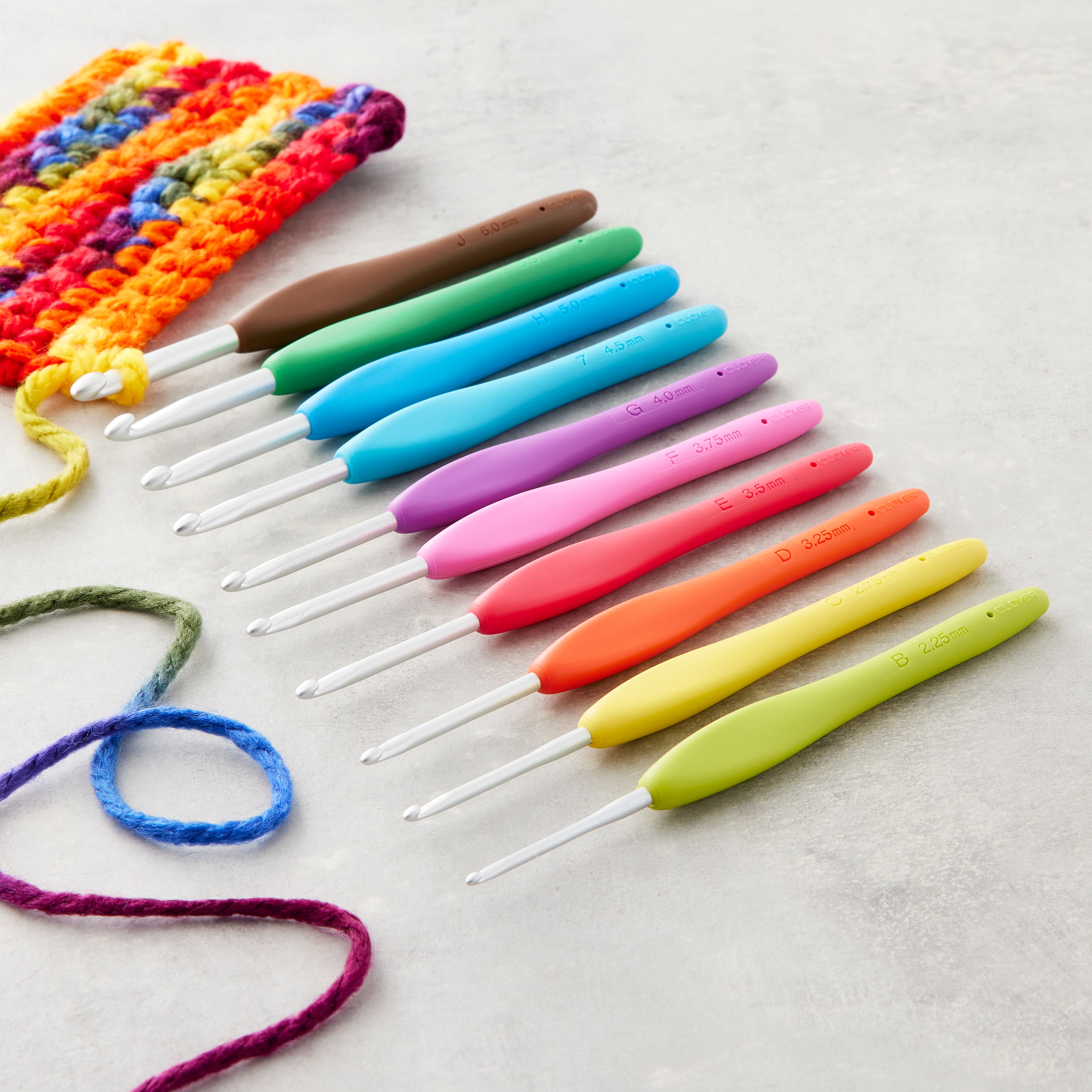 Tool School: Jumbo Amour Crochet Hooks – Clover Needlecraft