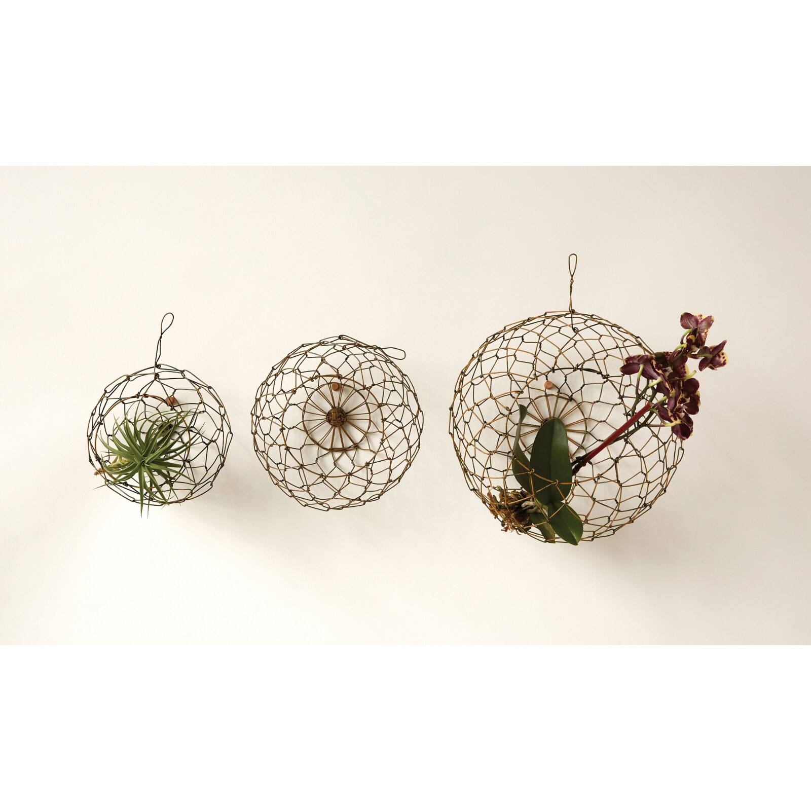 Brown Round Wire Hanging Baskets Set