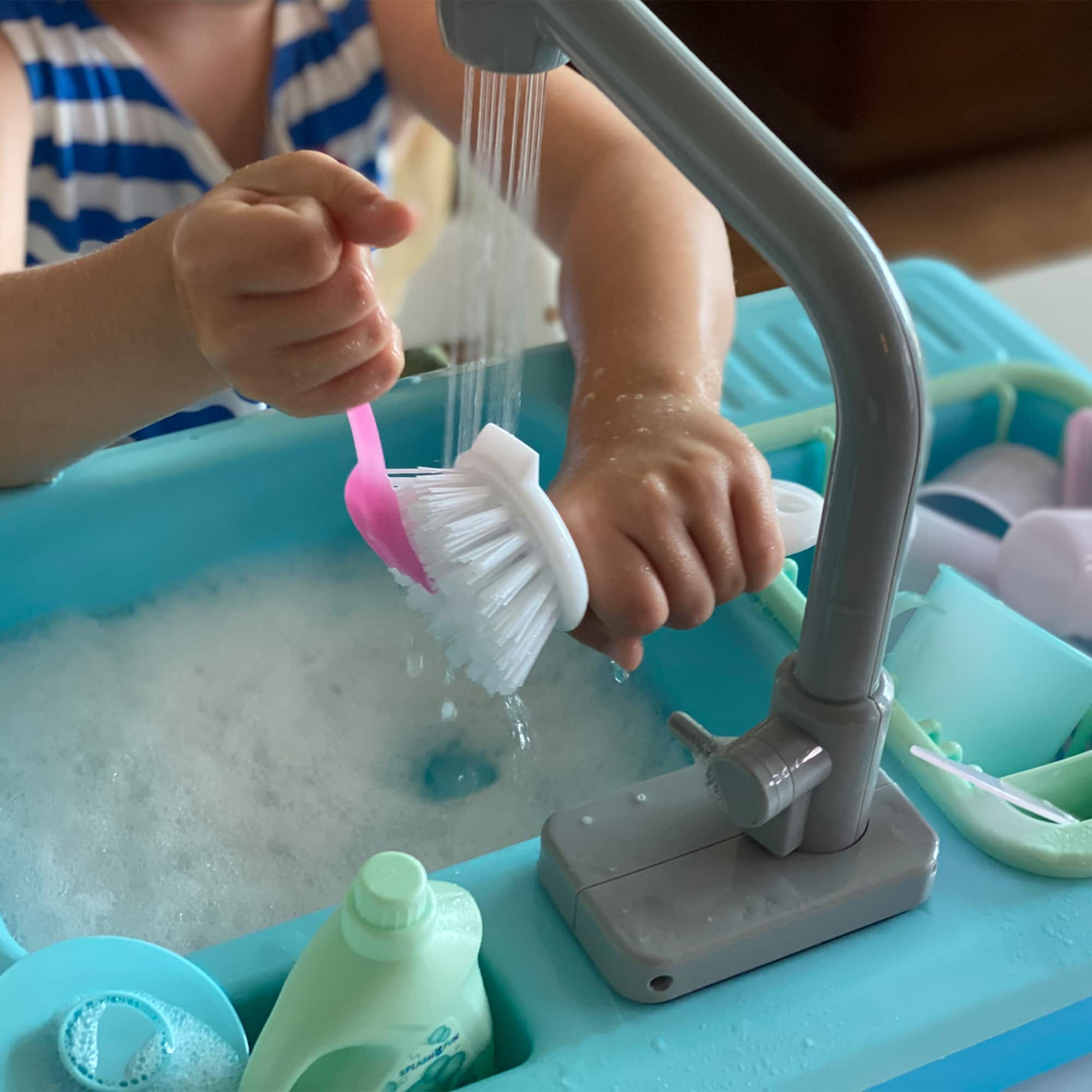 The Bubble Factory SPLASHFUN Wash-up Kitchen Sink Play Set