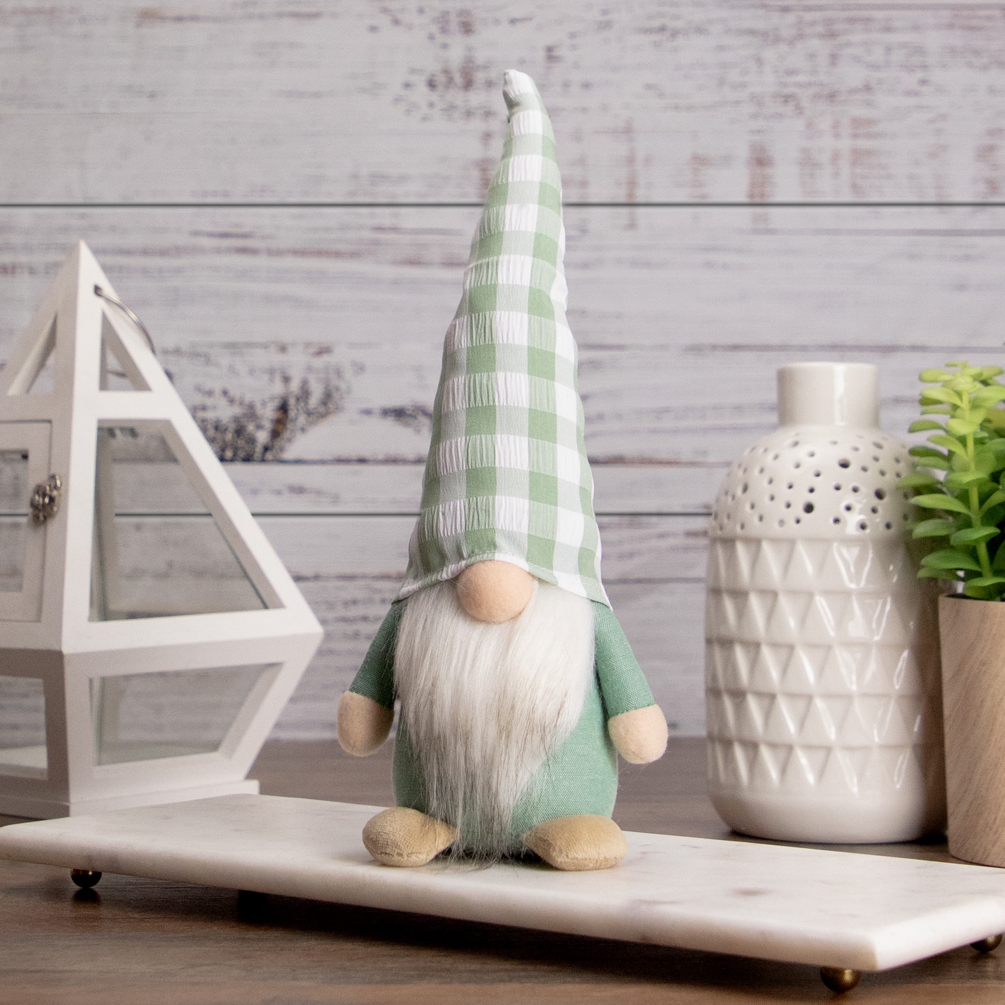 12&#x22; Spring Gnome with Green Plaid Hat