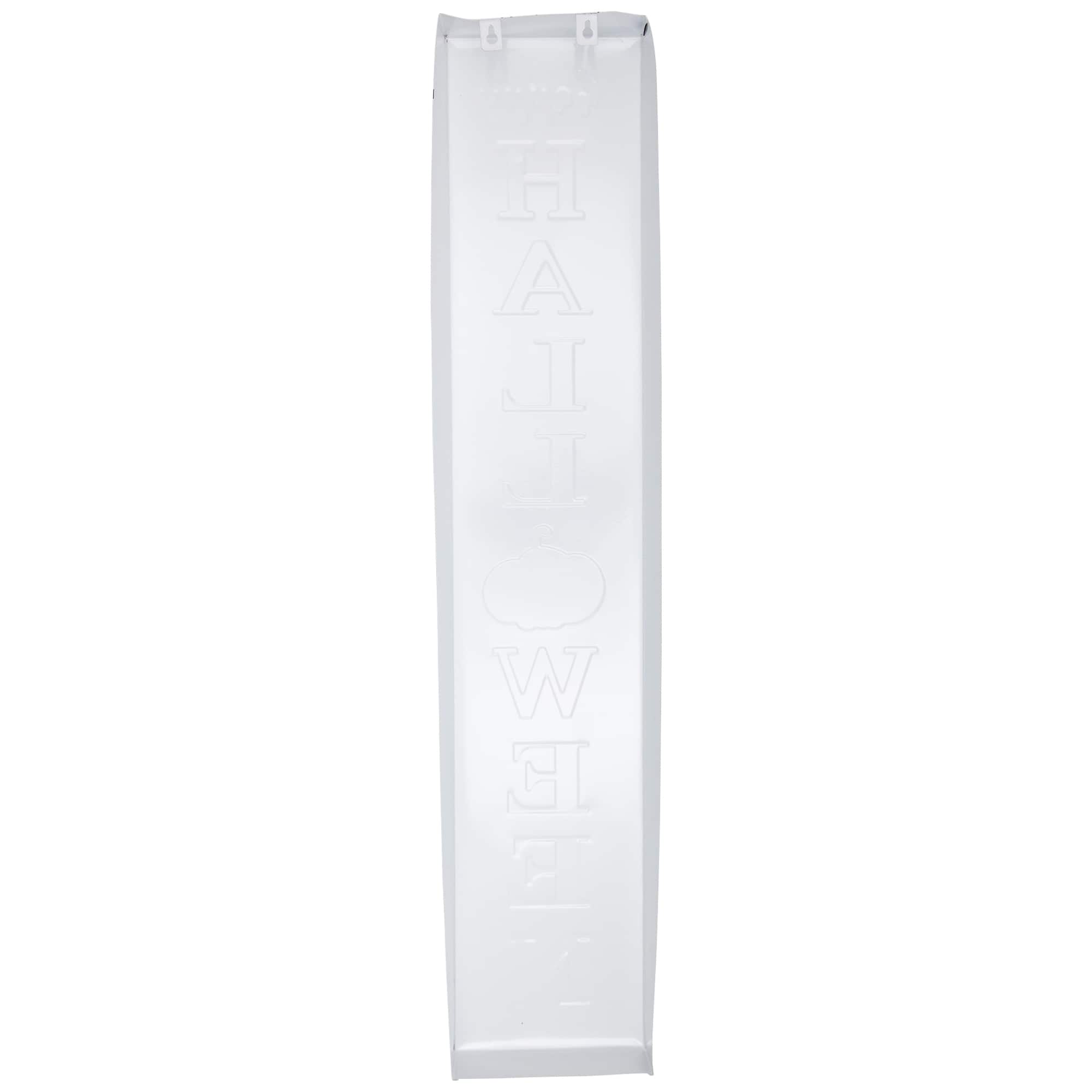 31.5&#x22; Metal Happy Halloween Wall Sign