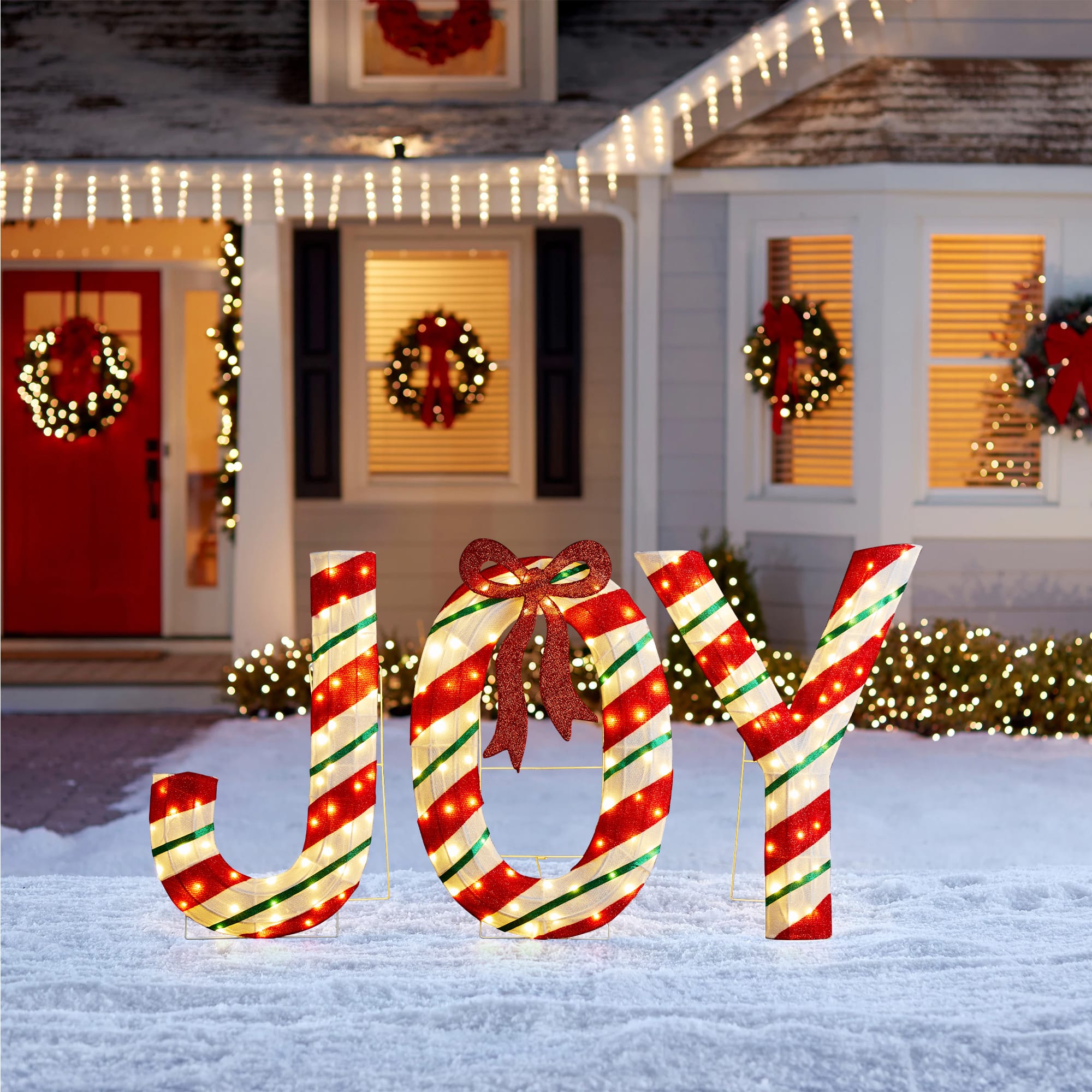Glitzhome&#xAE; 70.75&#x22;L Lighted Christmas 2.5D Fabric Peppermint JOY Outdoor Decor Set