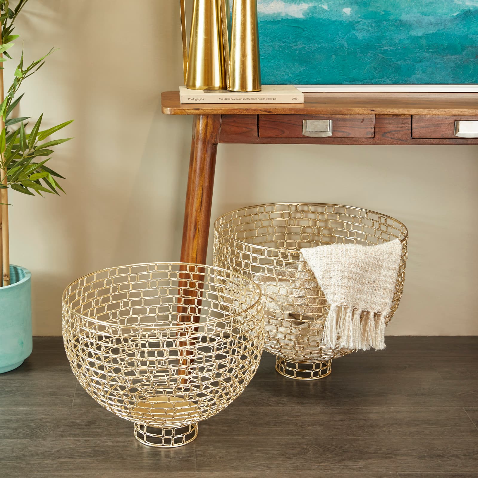 Gold Metal Chain Link Decorative Bowl Set