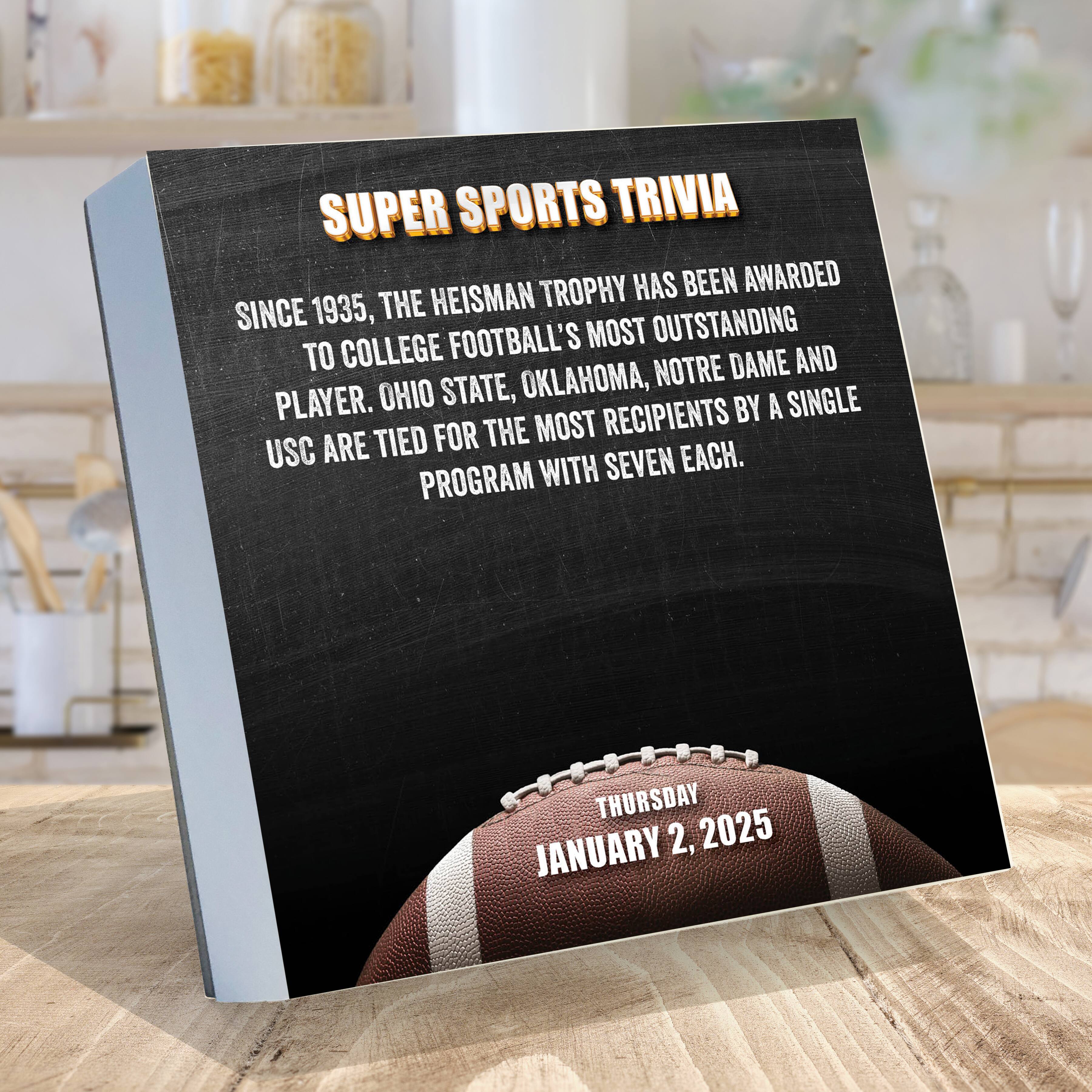 TF Publishing 2025 Sports Facts &#x26; Trivia Daily Desktop Calendar