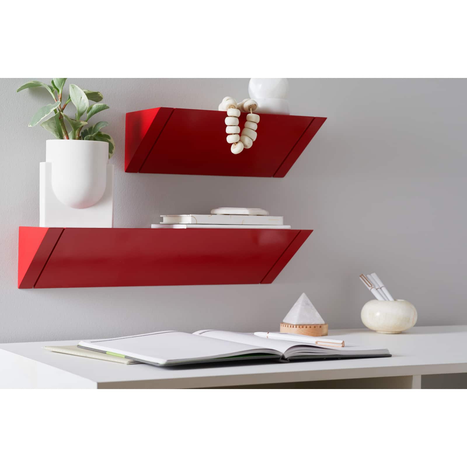 Krylon® Décor Selects Gloss Paint & Primer