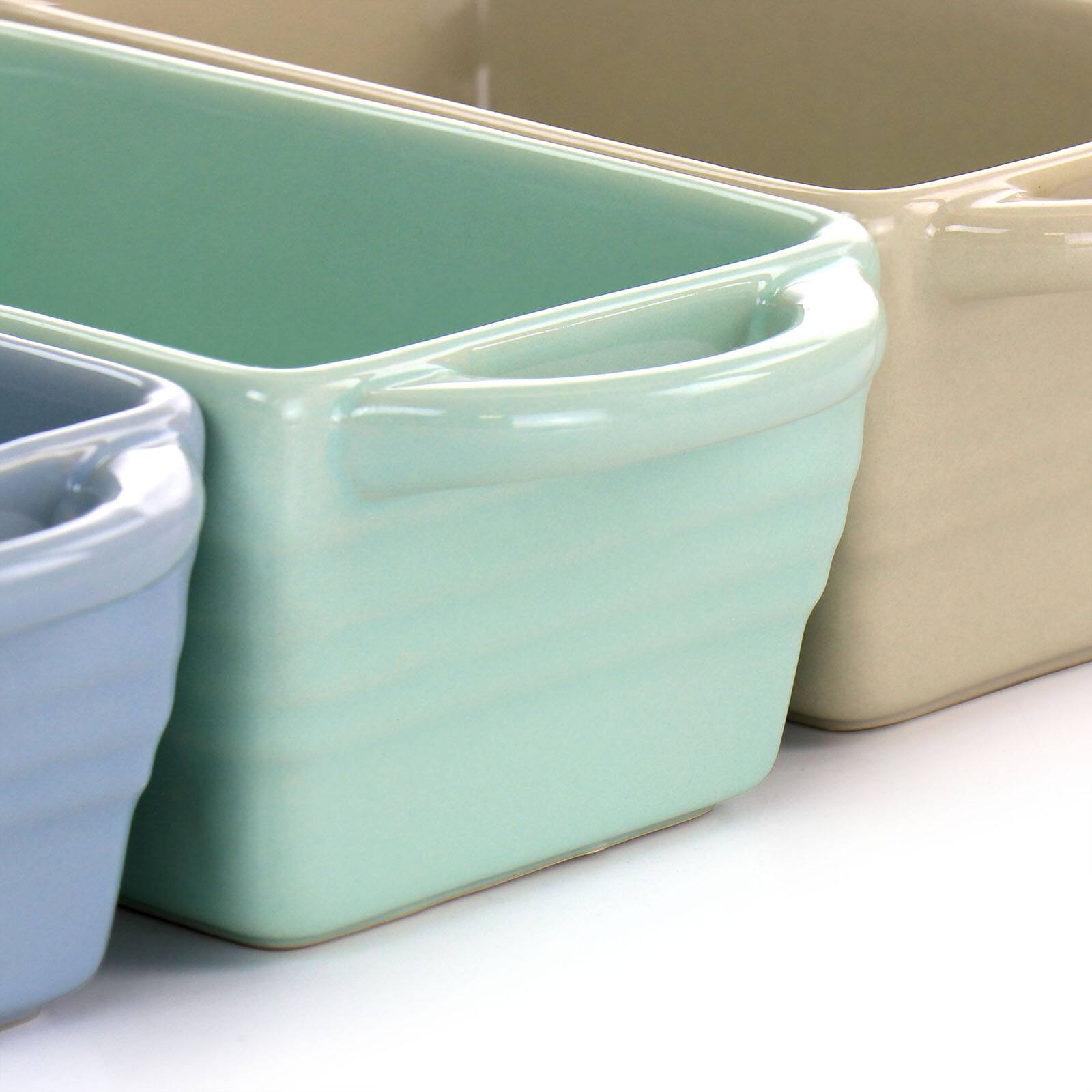 Martha Stewart 5.1&#x27;&#x27; Assorted Colors Mini Loaf Pan Set