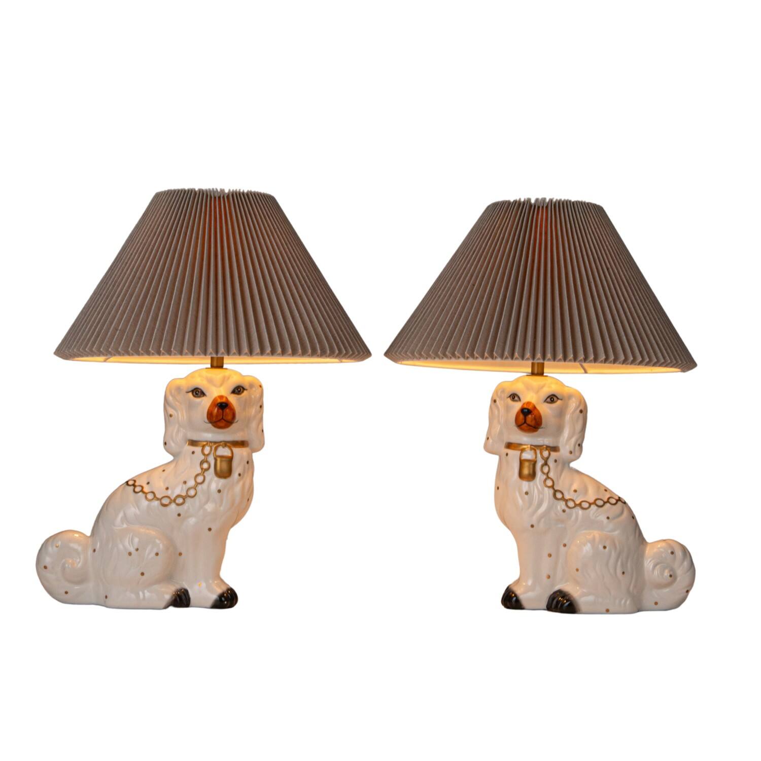 Hello Honey&#xAE; 18.5&#x22; Multicolor Vintage Reproduction Ceramic Staffordshire Table Lamp with Pleated Fabric Shade, 2ct.