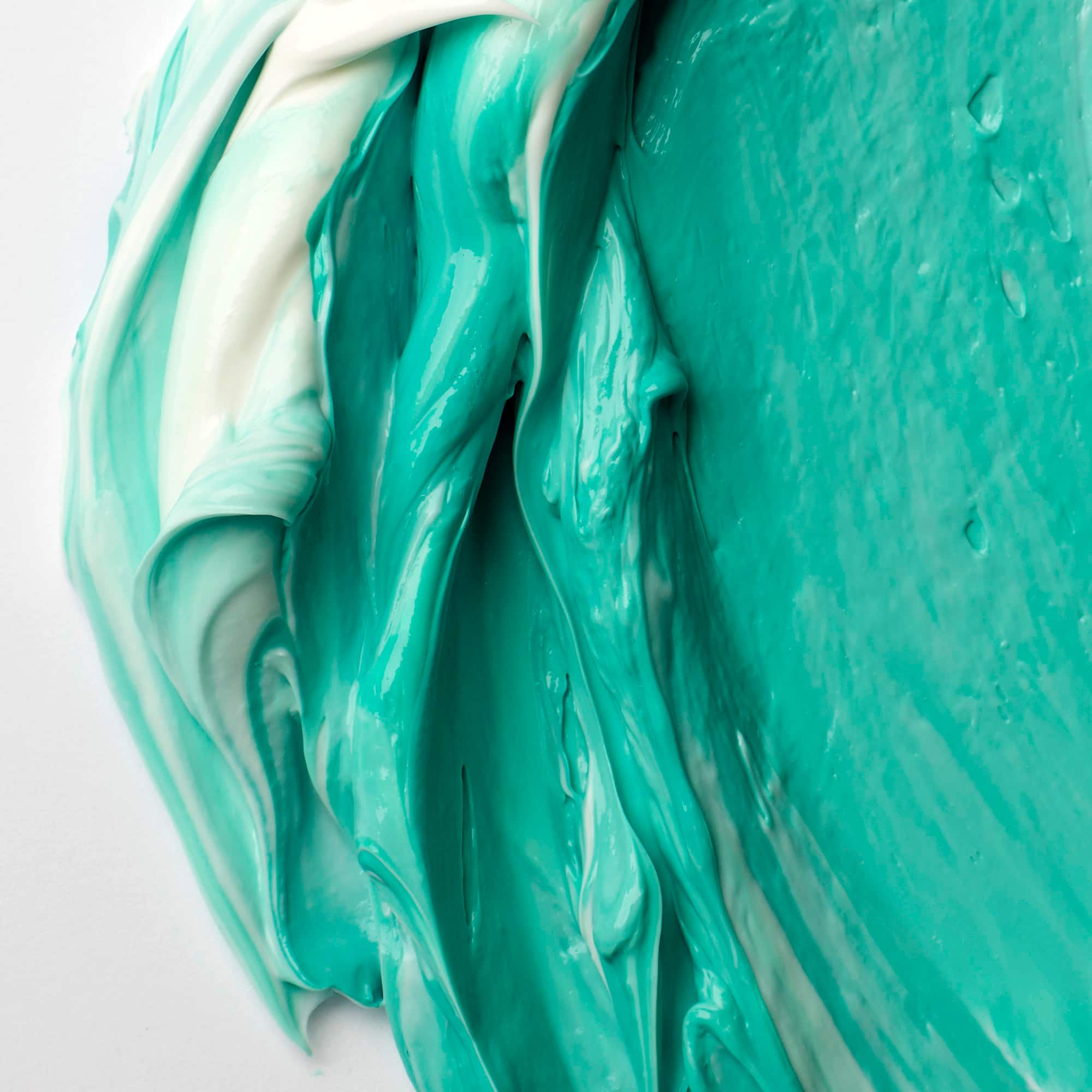 Liquitex® Gloss Heavy Gel Medium