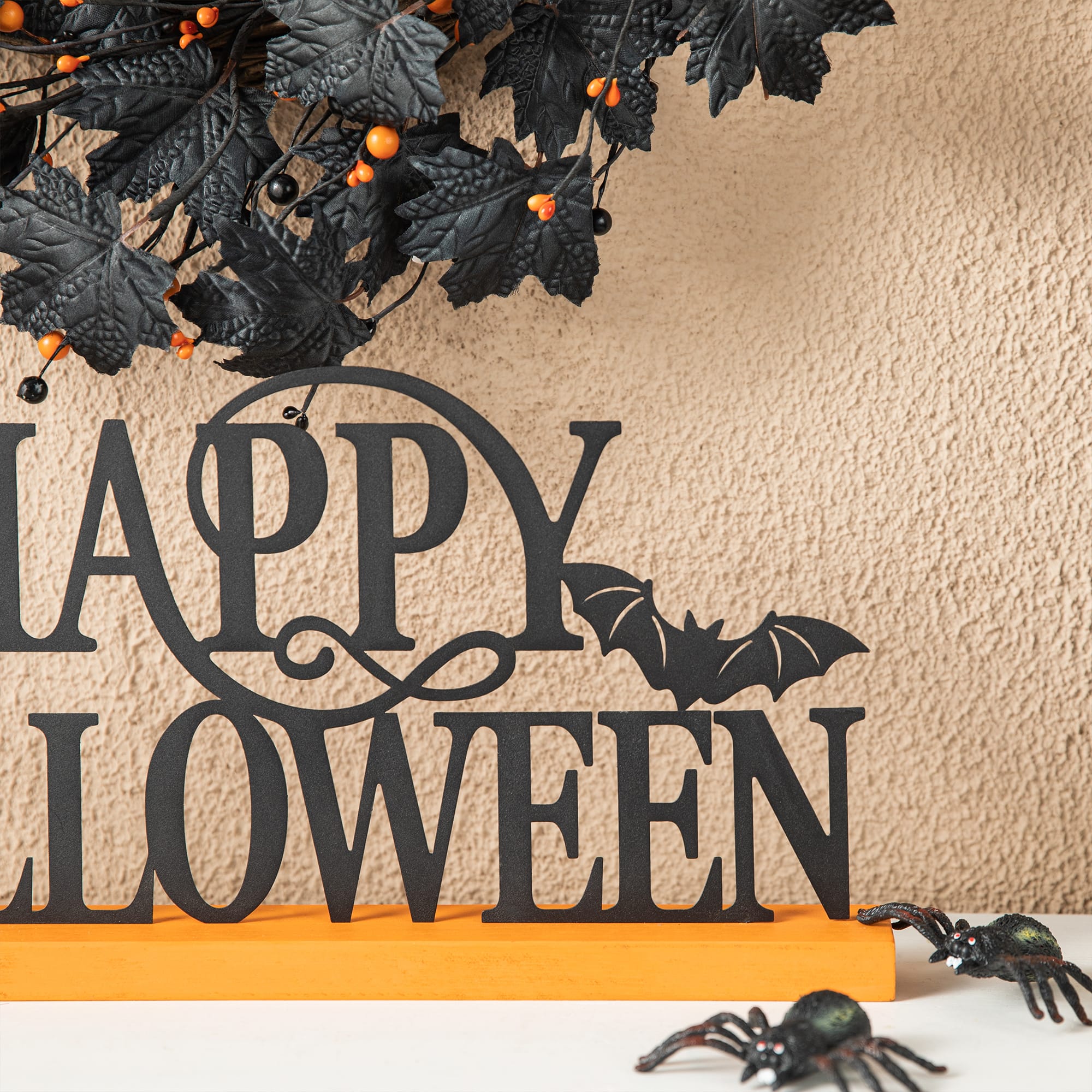Glitzhome&#xAE; 18&#x22; Happy Halloween Wood and Metal Table D&#xE9;cor