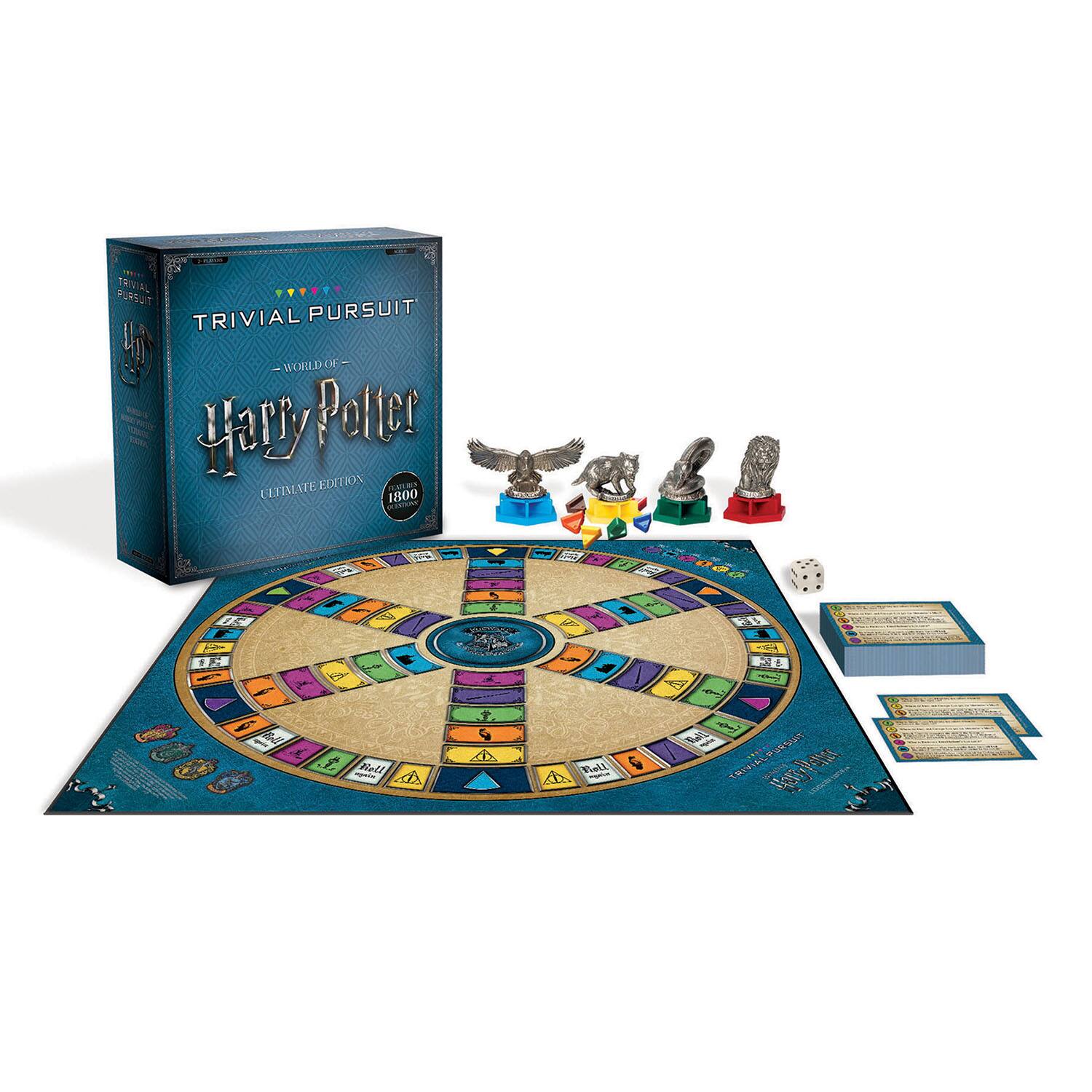 TRIVIAL PURSUIT&#xAE; World of Harry Potter Ultimate Edition
